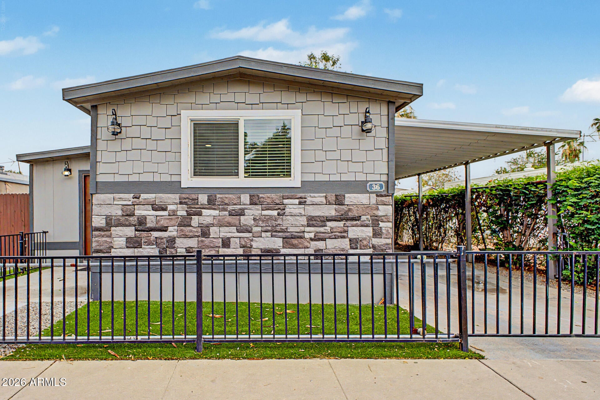 15601 N 19TH Avenue 36
