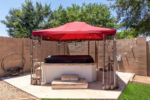 A home in El Mirage