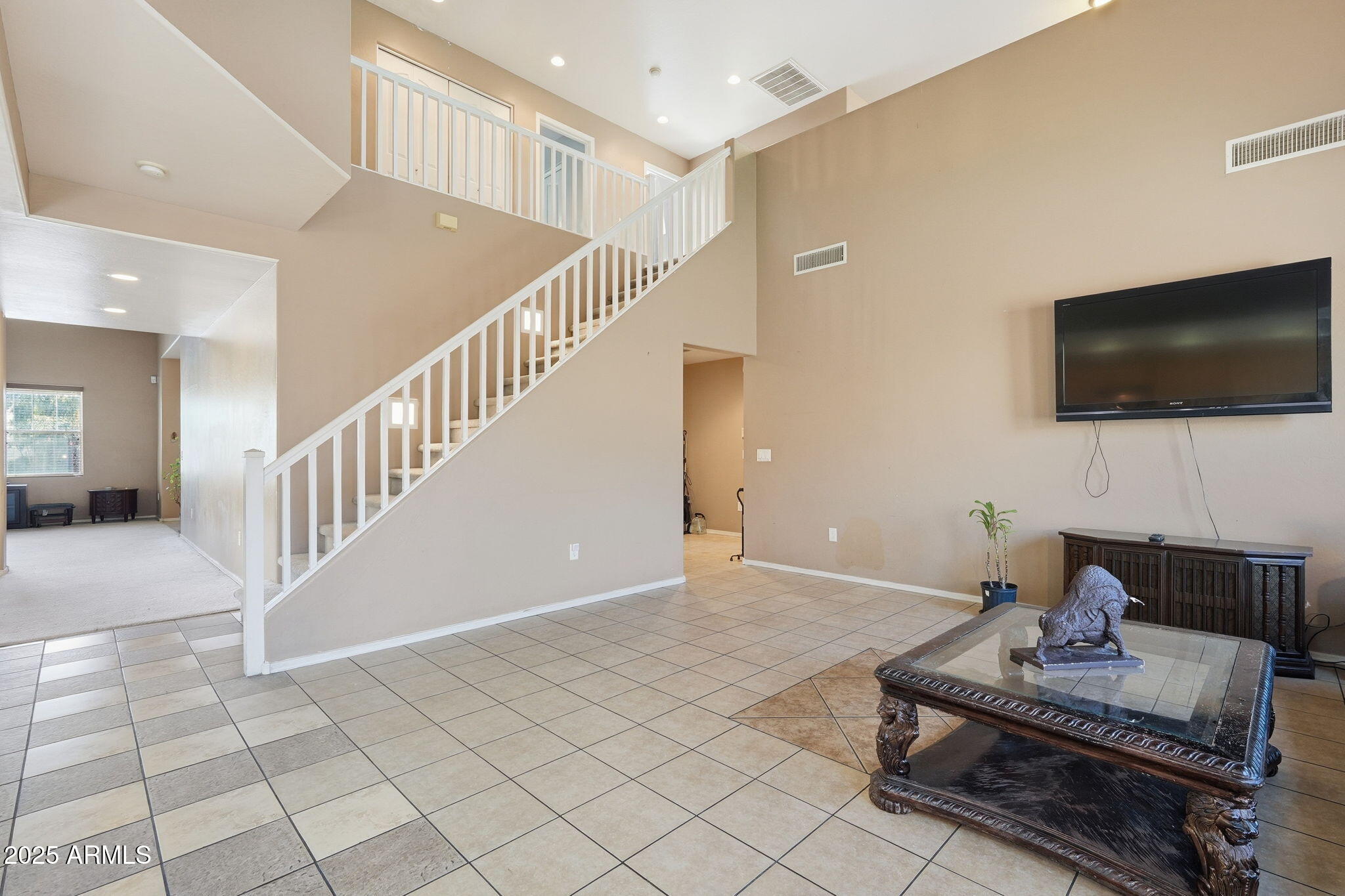 6826 S 41ST Drive