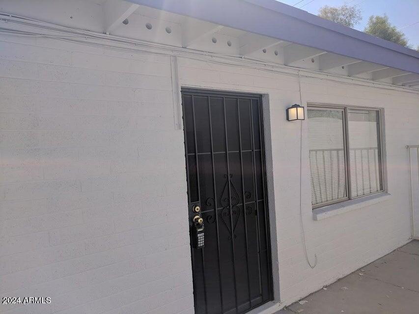 4829 N 37TH Avenue Apt 4