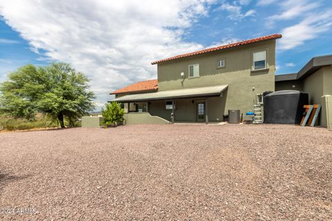 A home in New River