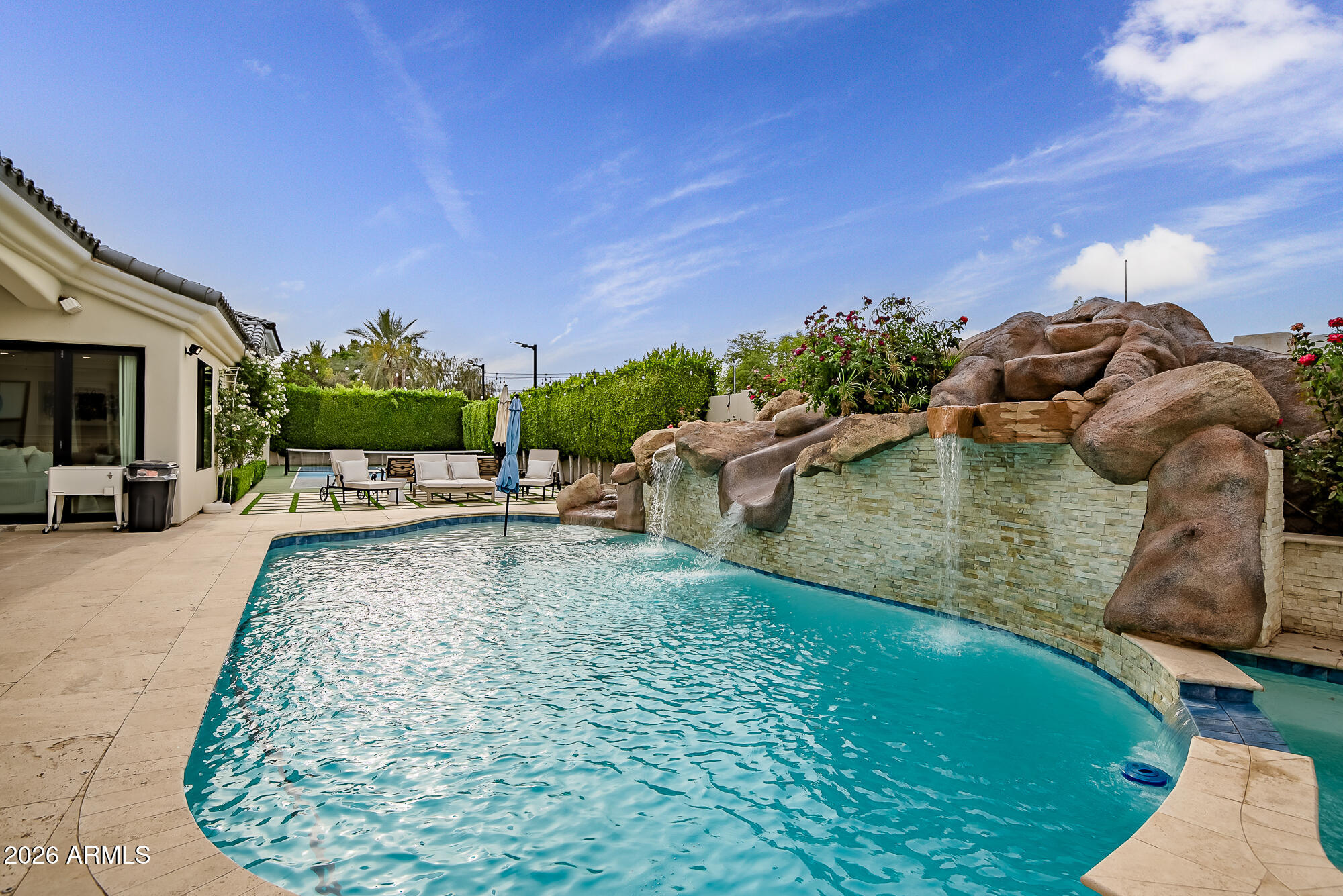 HERMOSA VISTAS - Residential