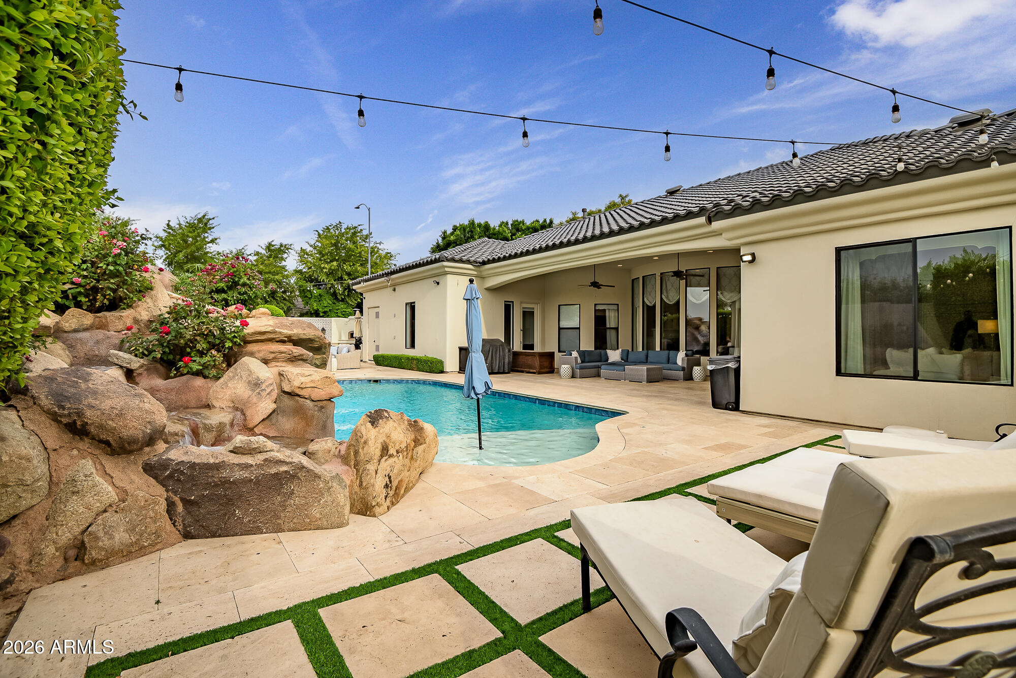 HERMOSA VISTAS - Residential