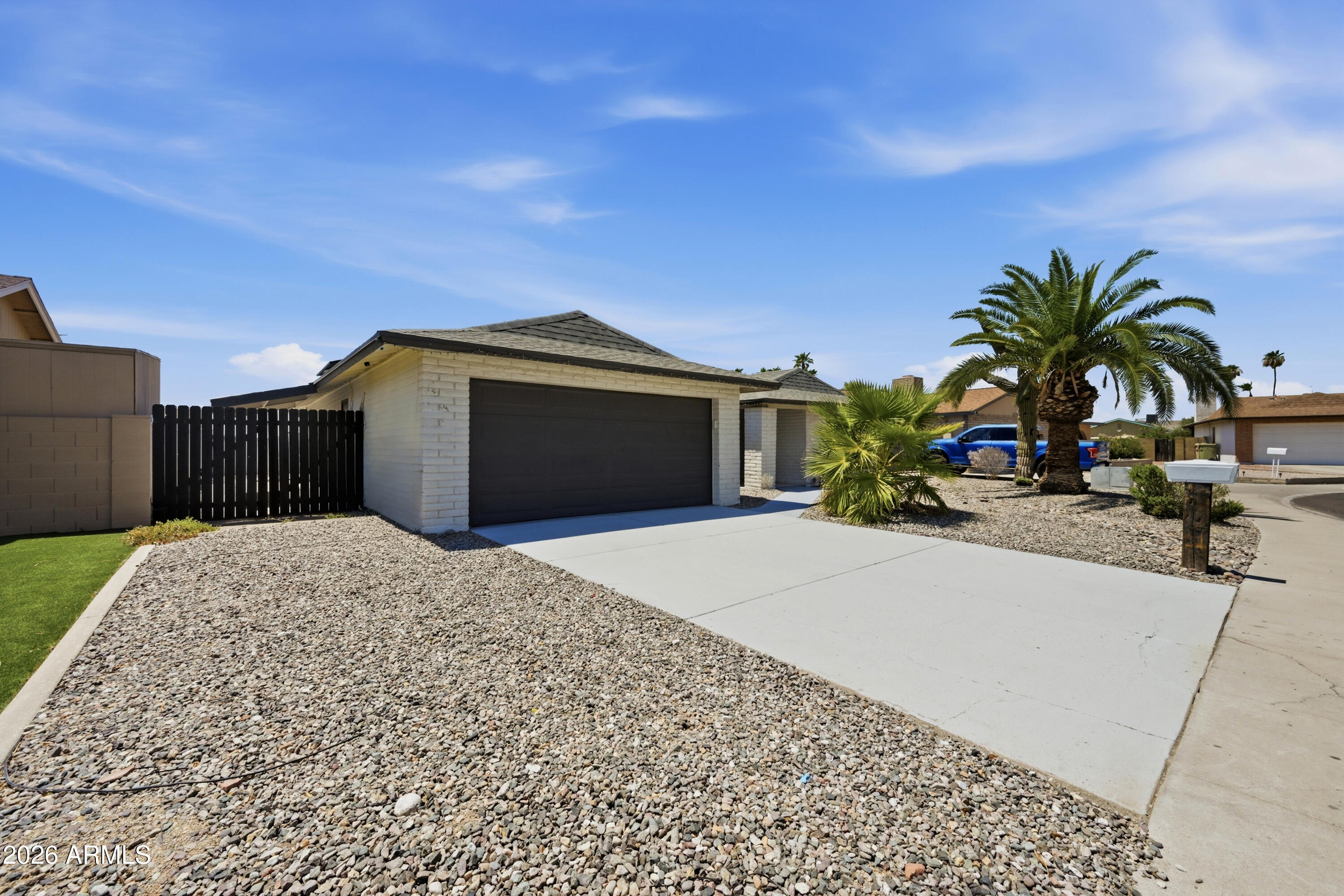 10020 N 52ND Drive