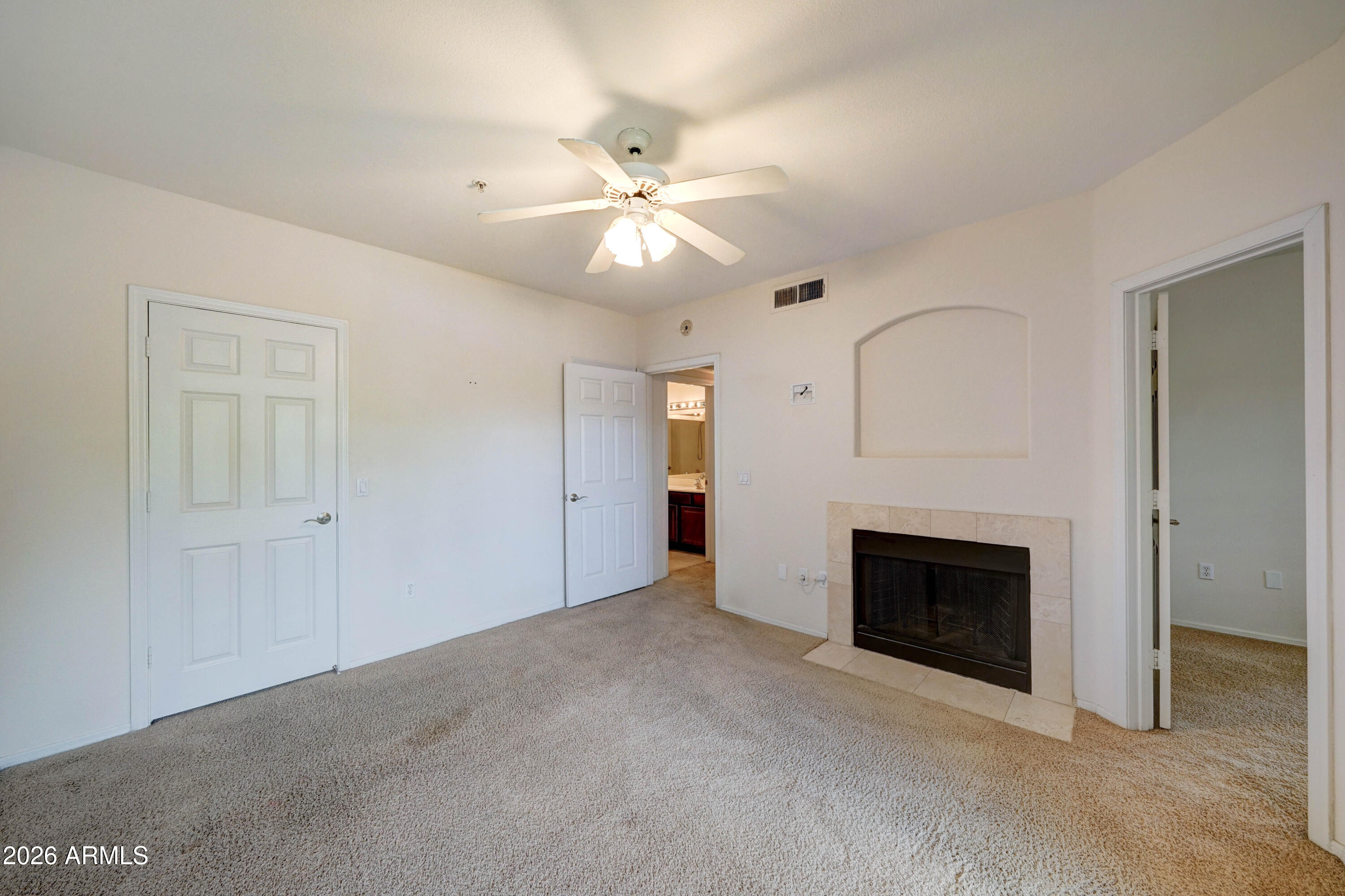 15095 N THOMPSON PEAK Parkway 2015