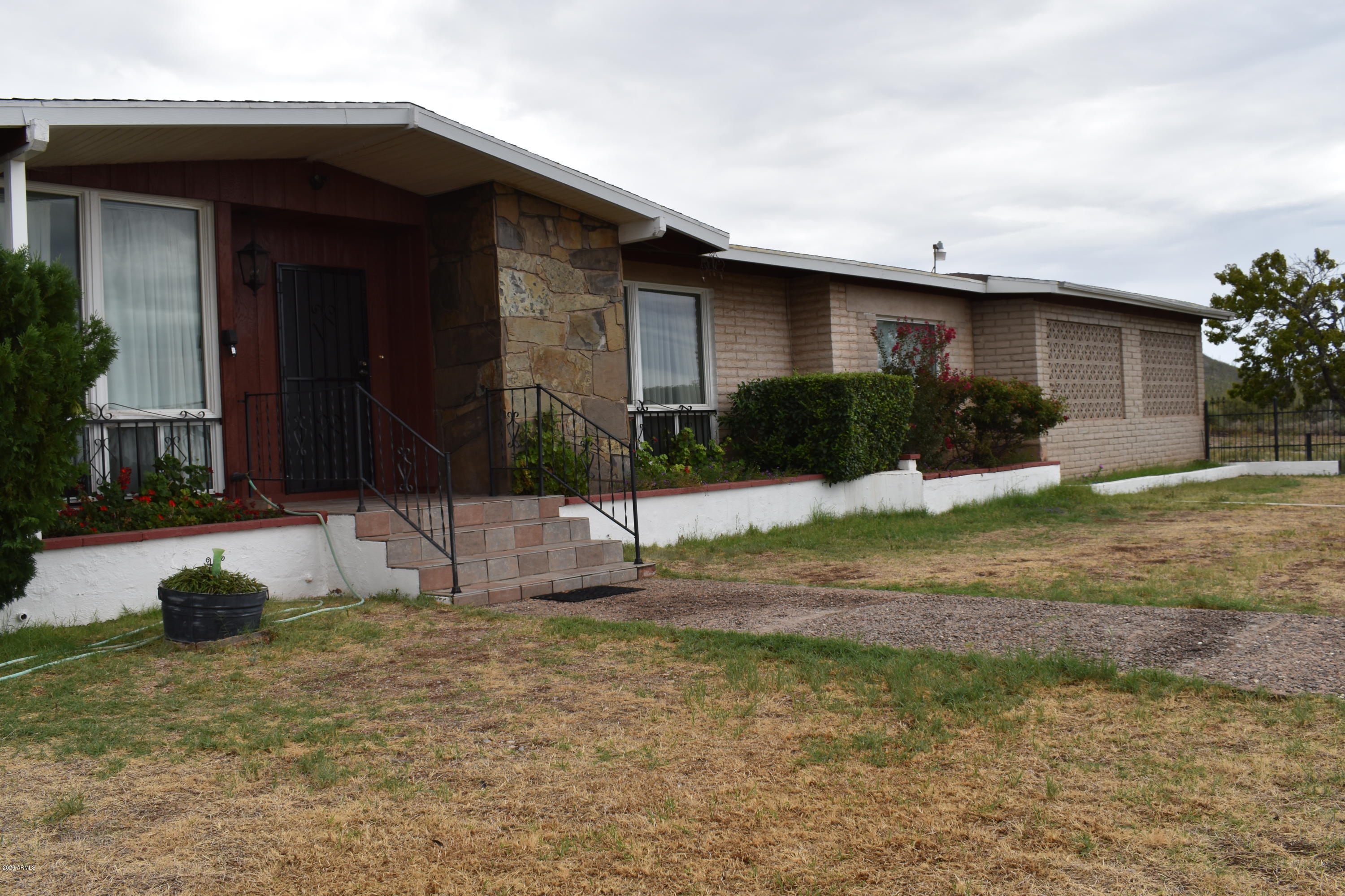 MOUNTAIN RANCH ESTATES UNIT 1 - Residential