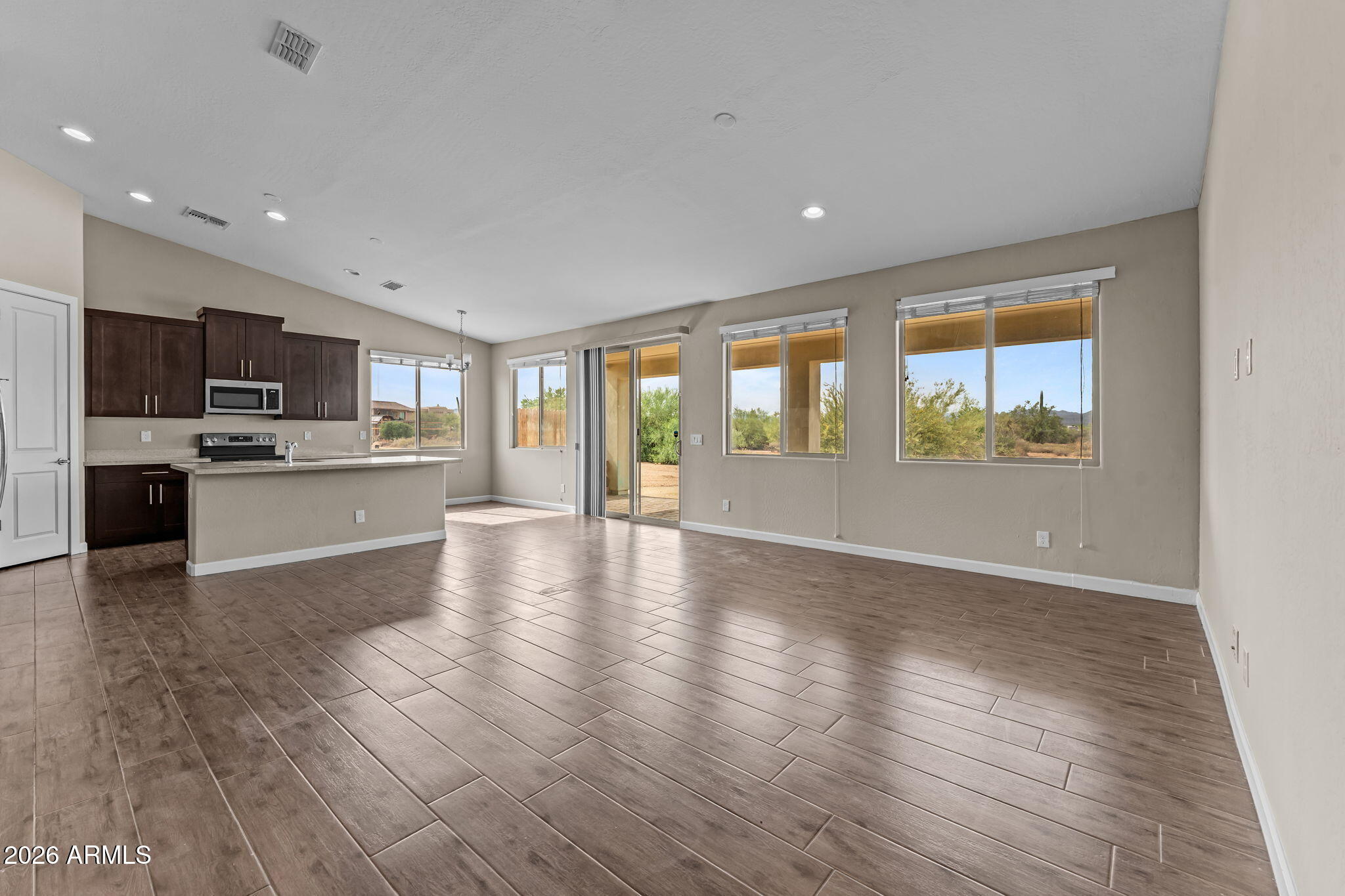 16640 E DESERT VISTA Trail