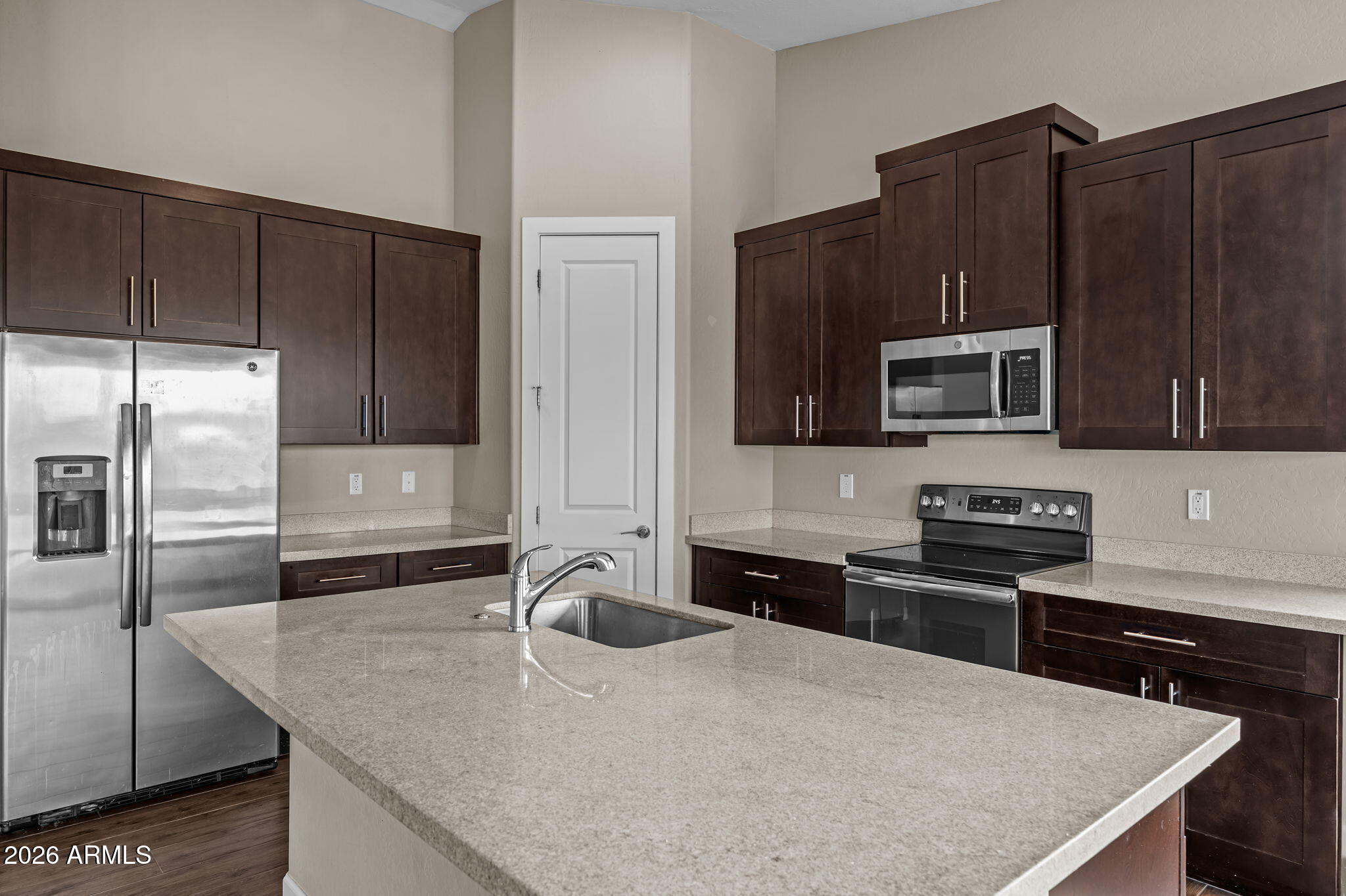 16640 E DESERT VISTA Trail