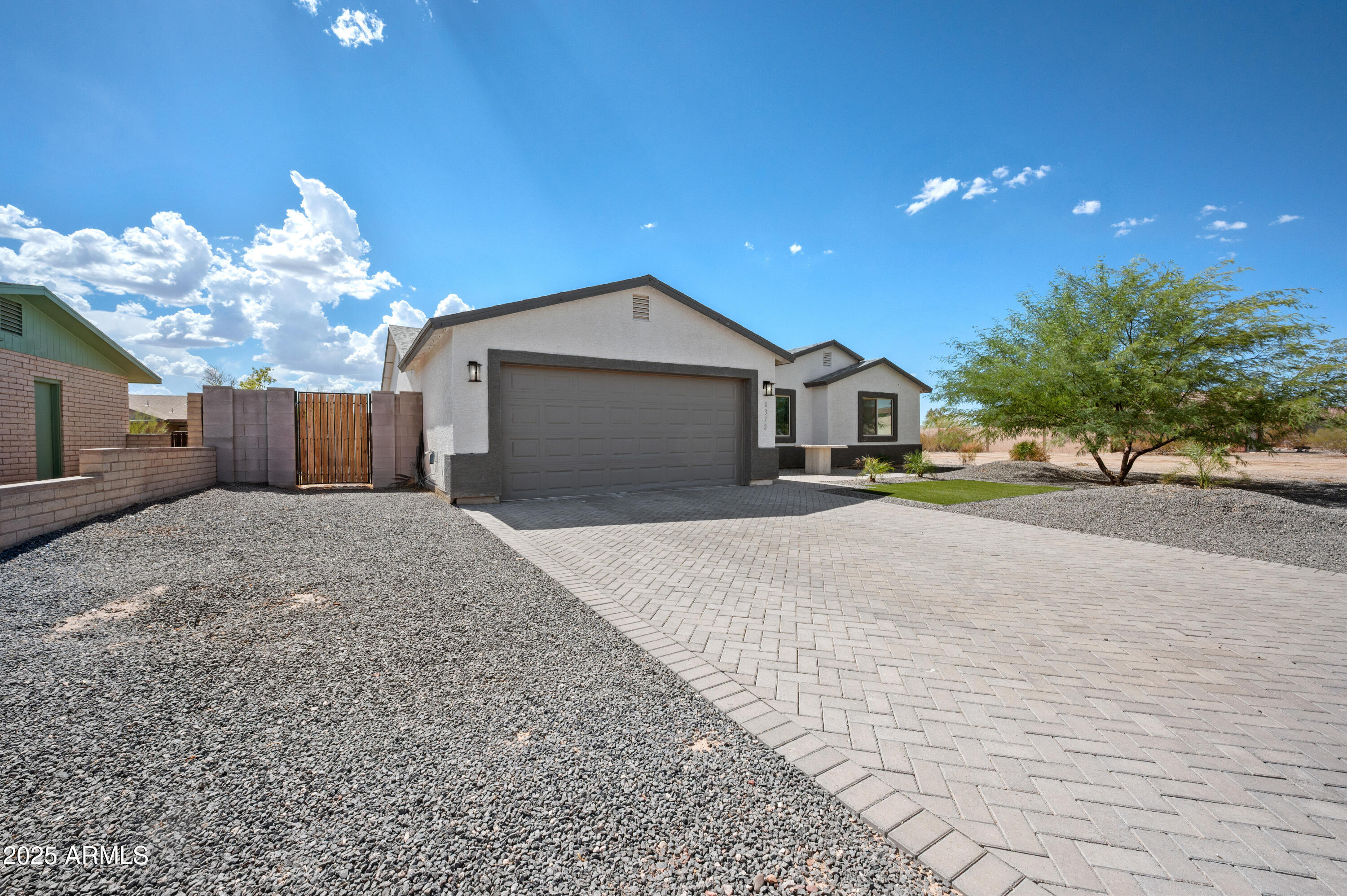 8372 W TERESITA Drive