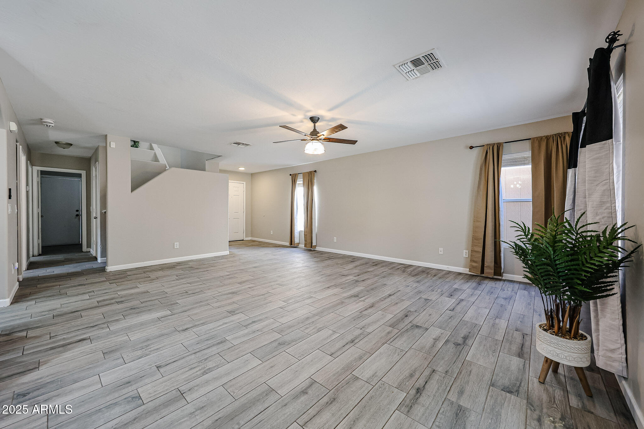 22036 W SOLANO Drive