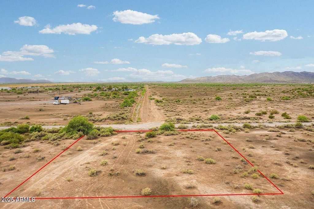 Photo of 3215 N Indian Trail Road #13, Eloy, AZ 85131 (MLS # 6910194)