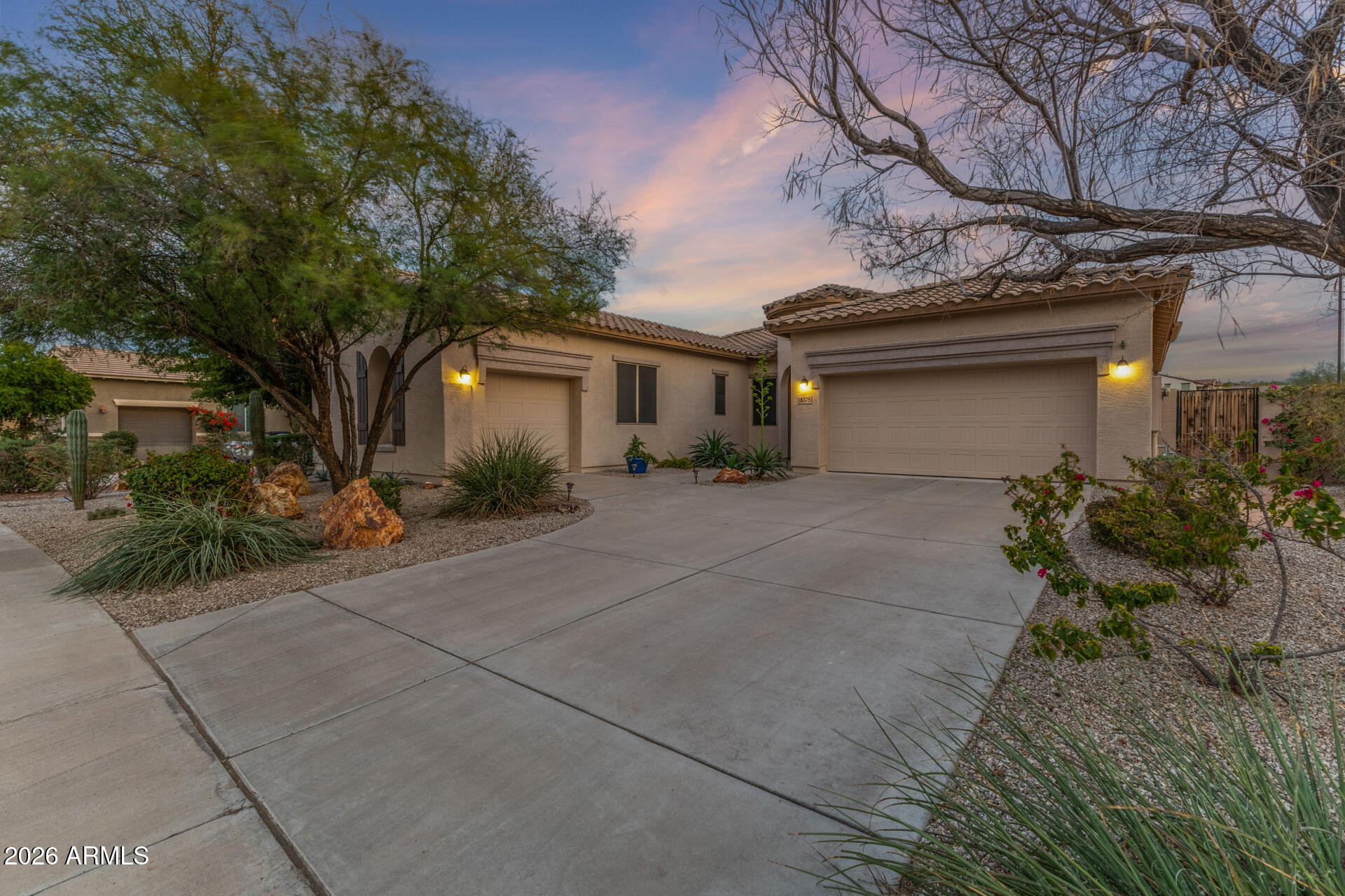 18375 W SUMMERHAVEN Drive