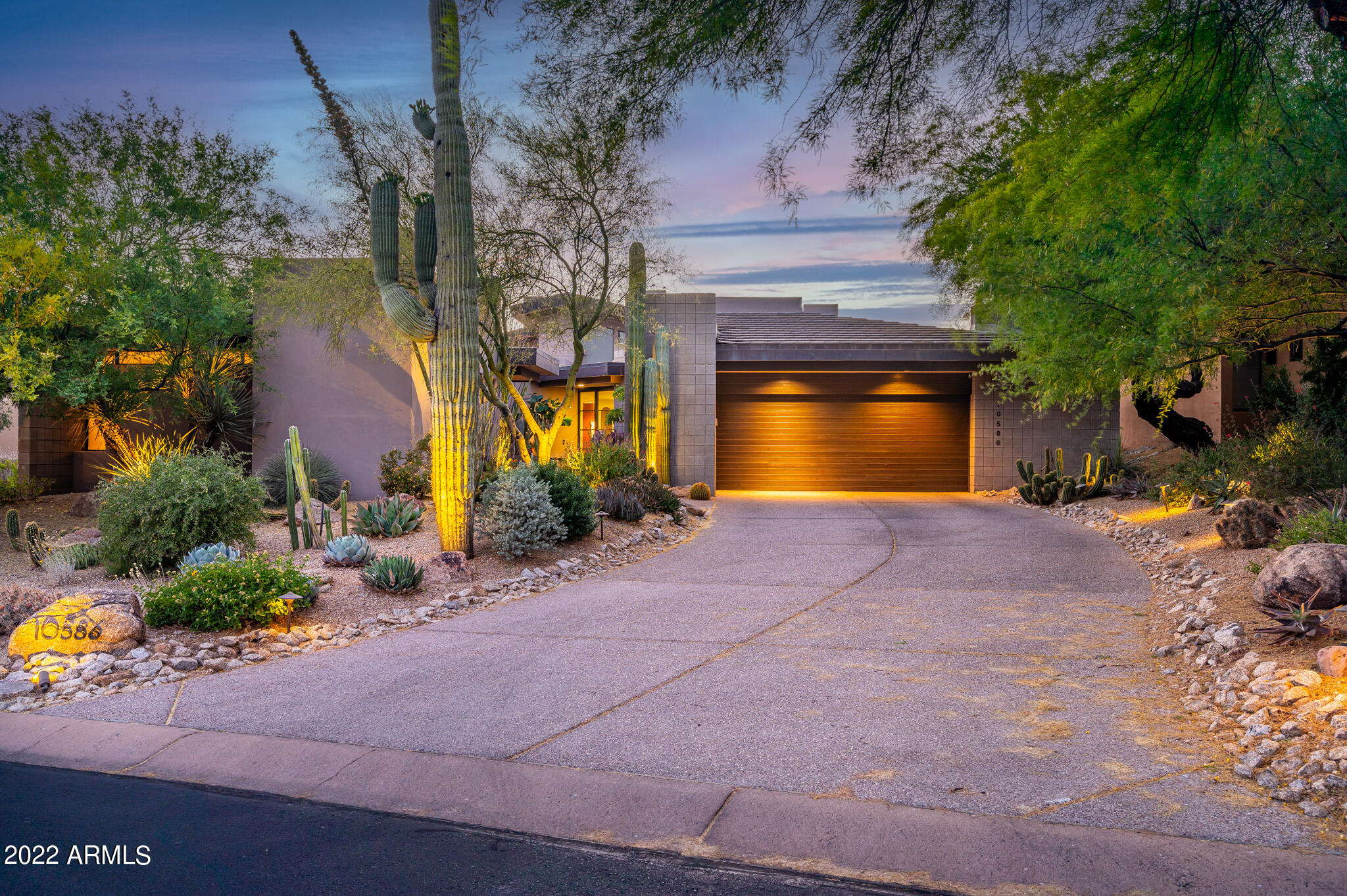 DESERT MOUNTAIN - Residential