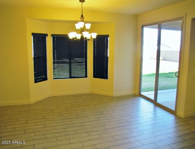 ESTATES/HOLIDAY - Residential Lease