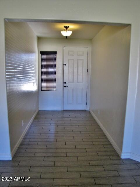 ESTATES/HOLIDAY - Residential Lease