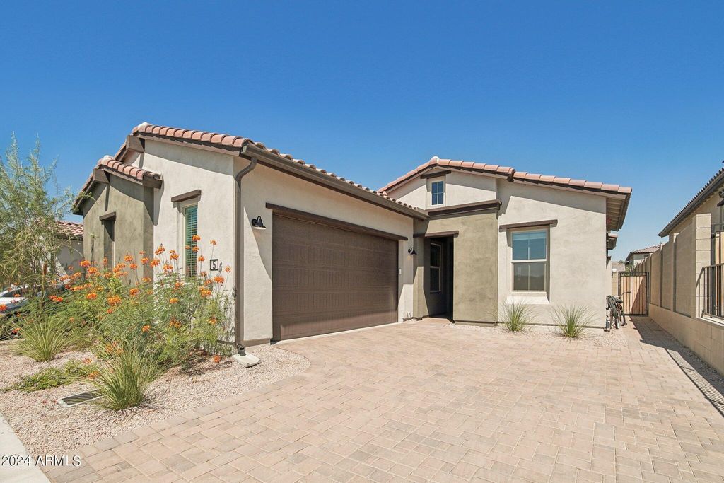 Photo of 38500 N School House Road #5, Cave Creek, AZ 85331 (MLS # 7019655)