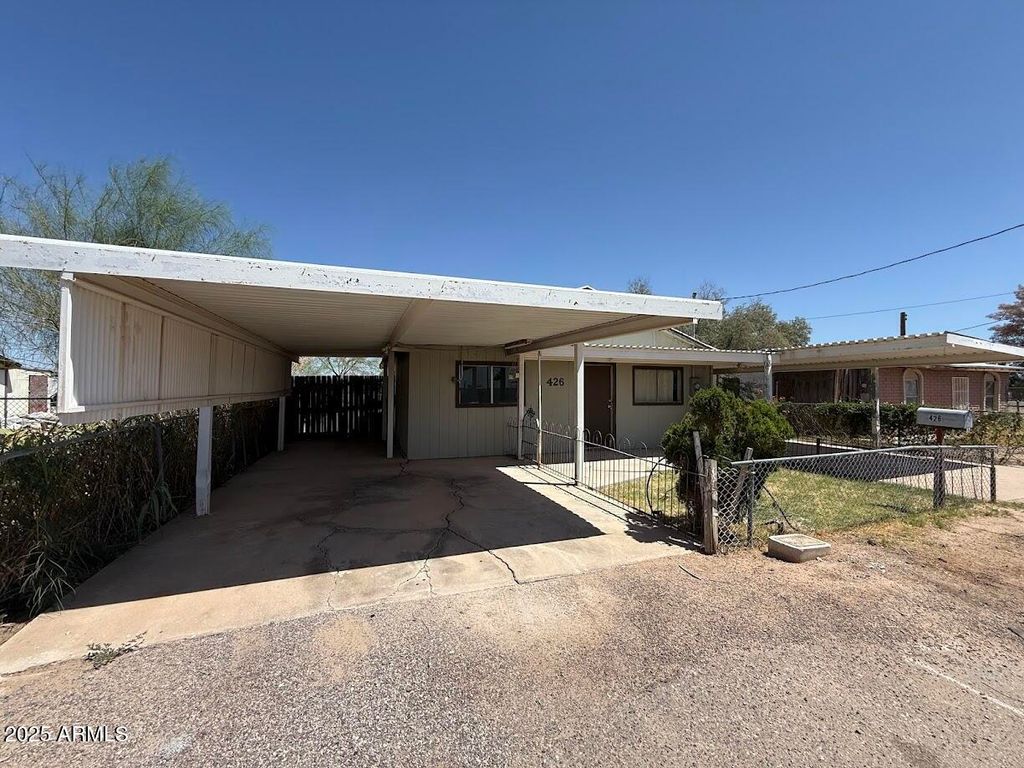 Photo of 426 W Gibson Avenue, Coolidge, AZ 85128 (MLS # 6900273)