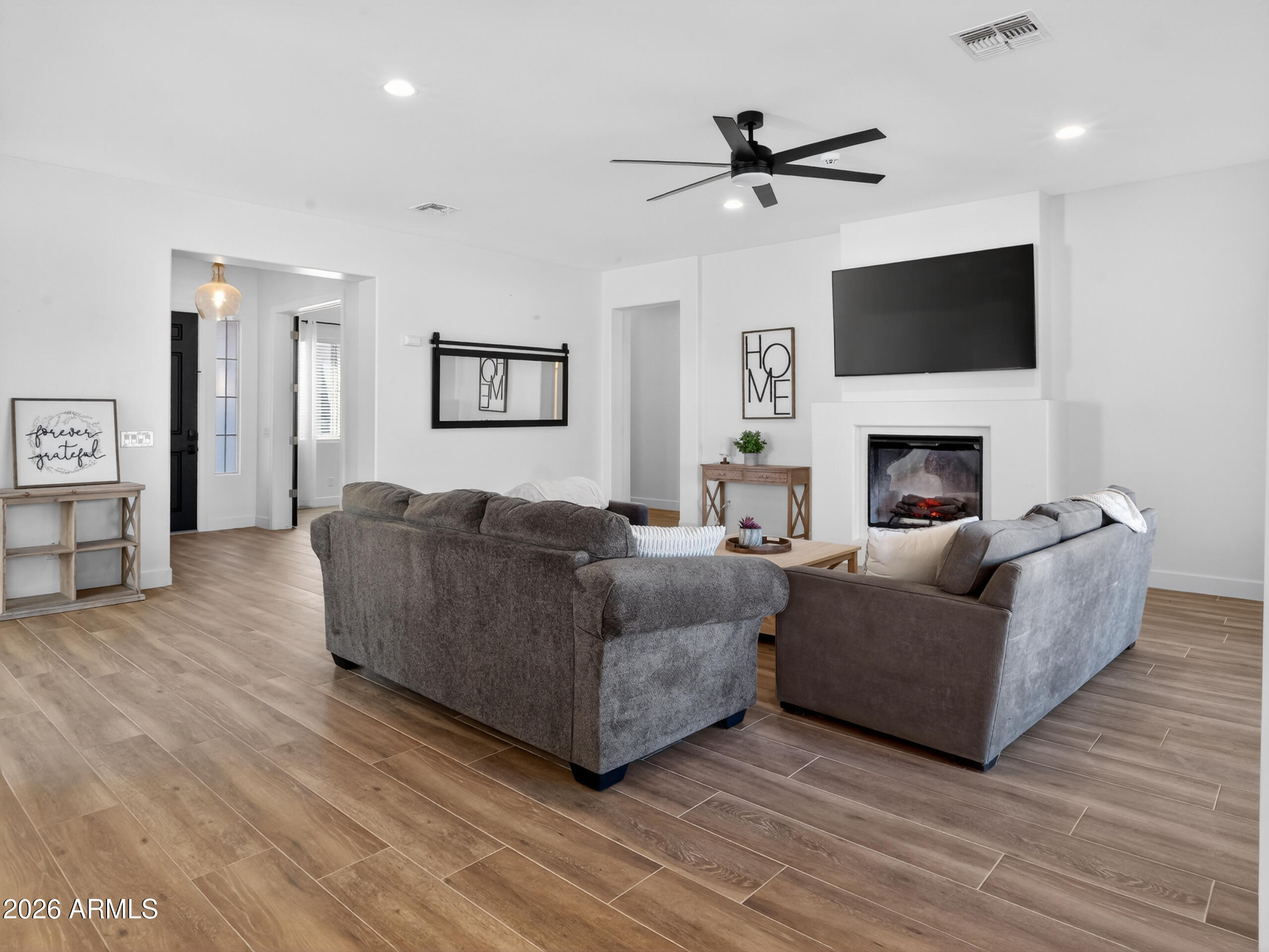 PALM VALLEY PHASE 8 SOUTH PARCEL - Residential