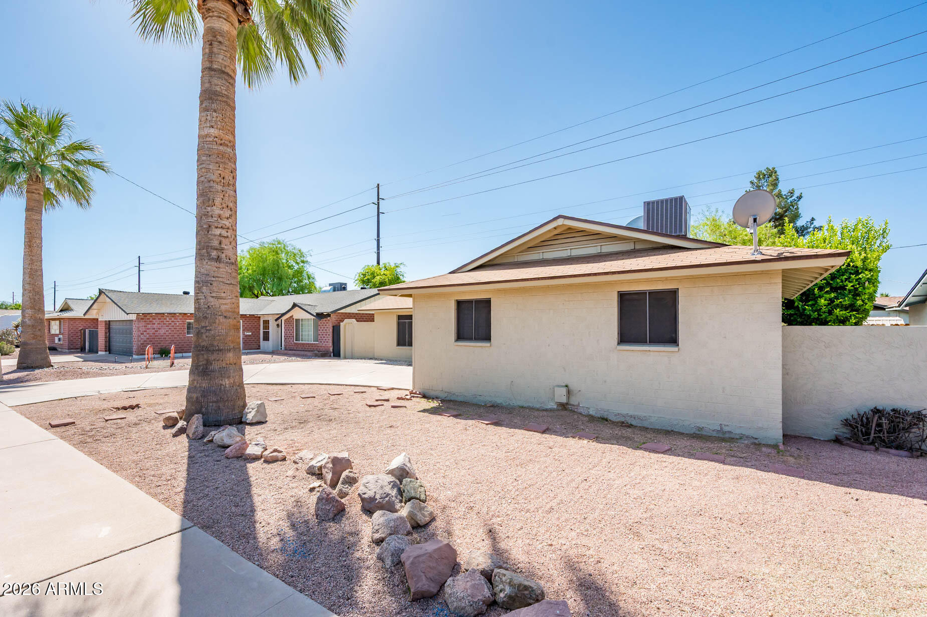 8407 E Crestwood Way