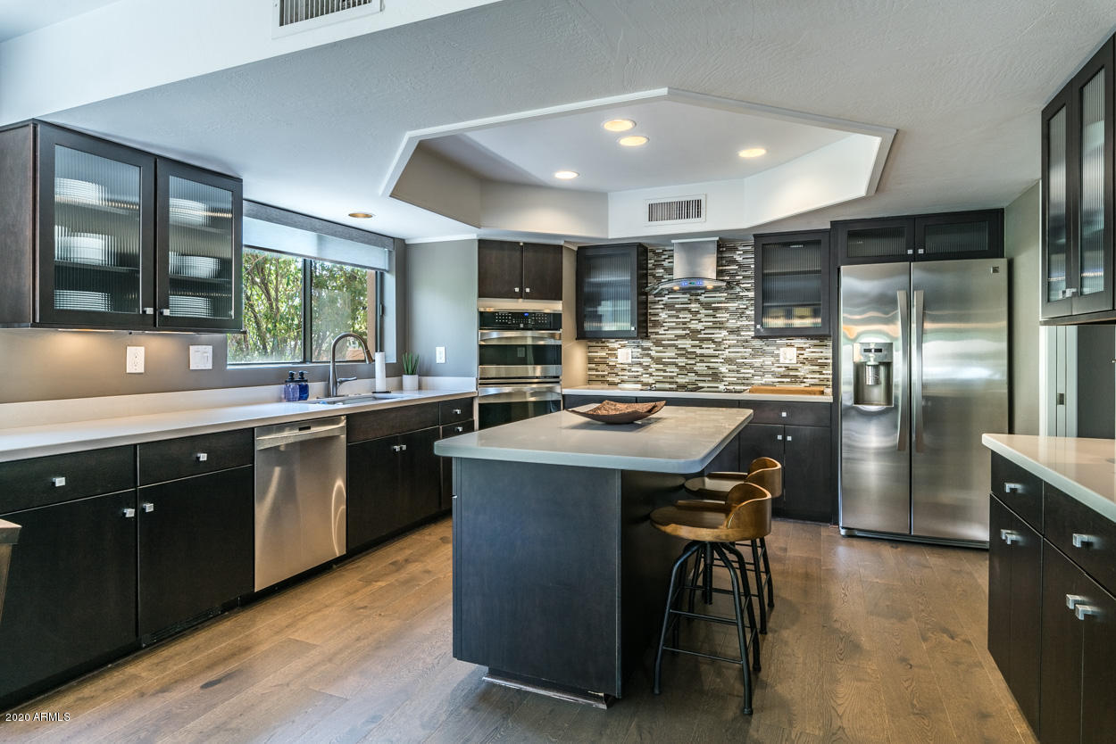 Scottsdale, Arizona 85255, United States, 2 Bedrooms Bedrooms, ,2 BathroomsBathrooms,Residential,Active,76003