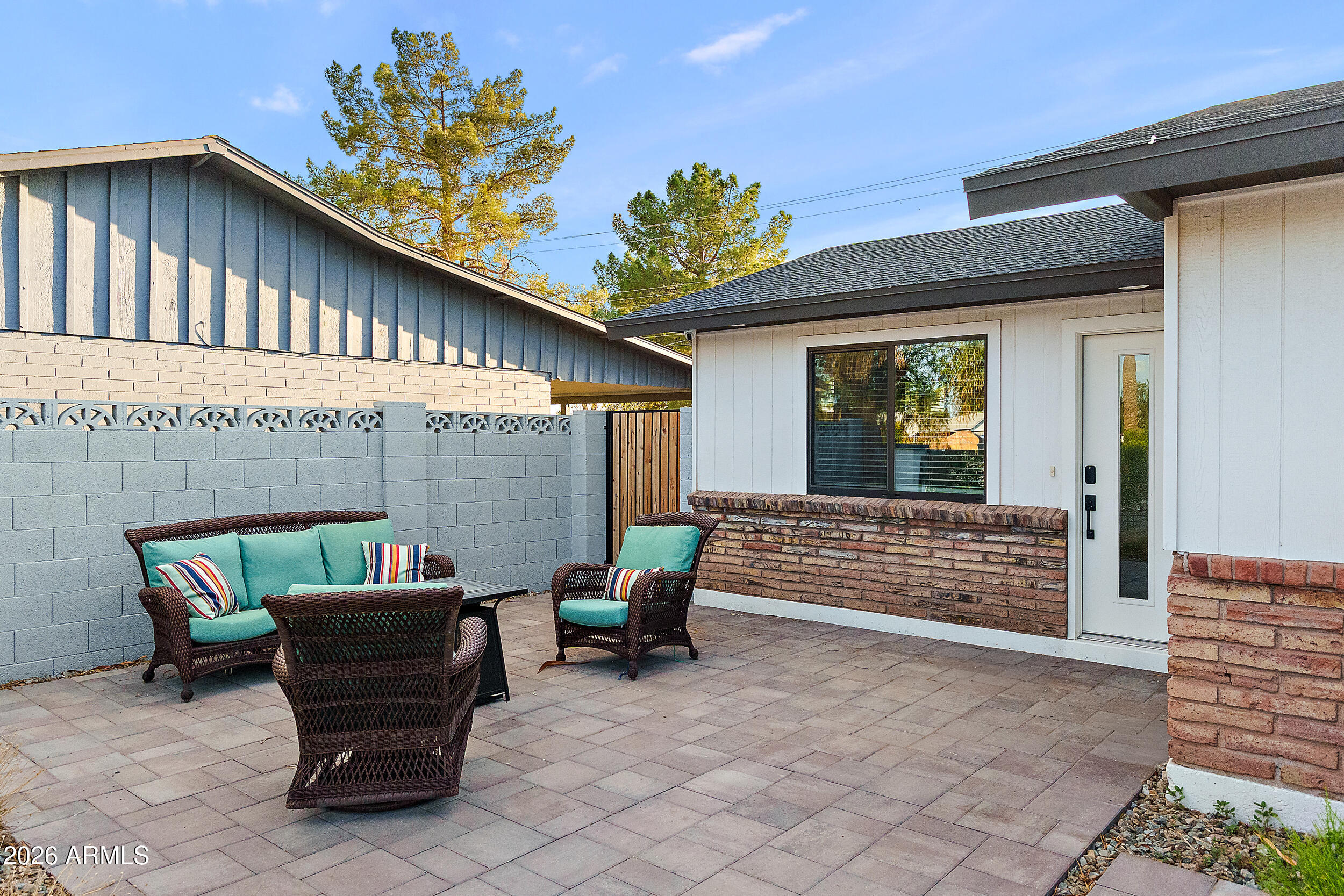 4546 N 86TH Street