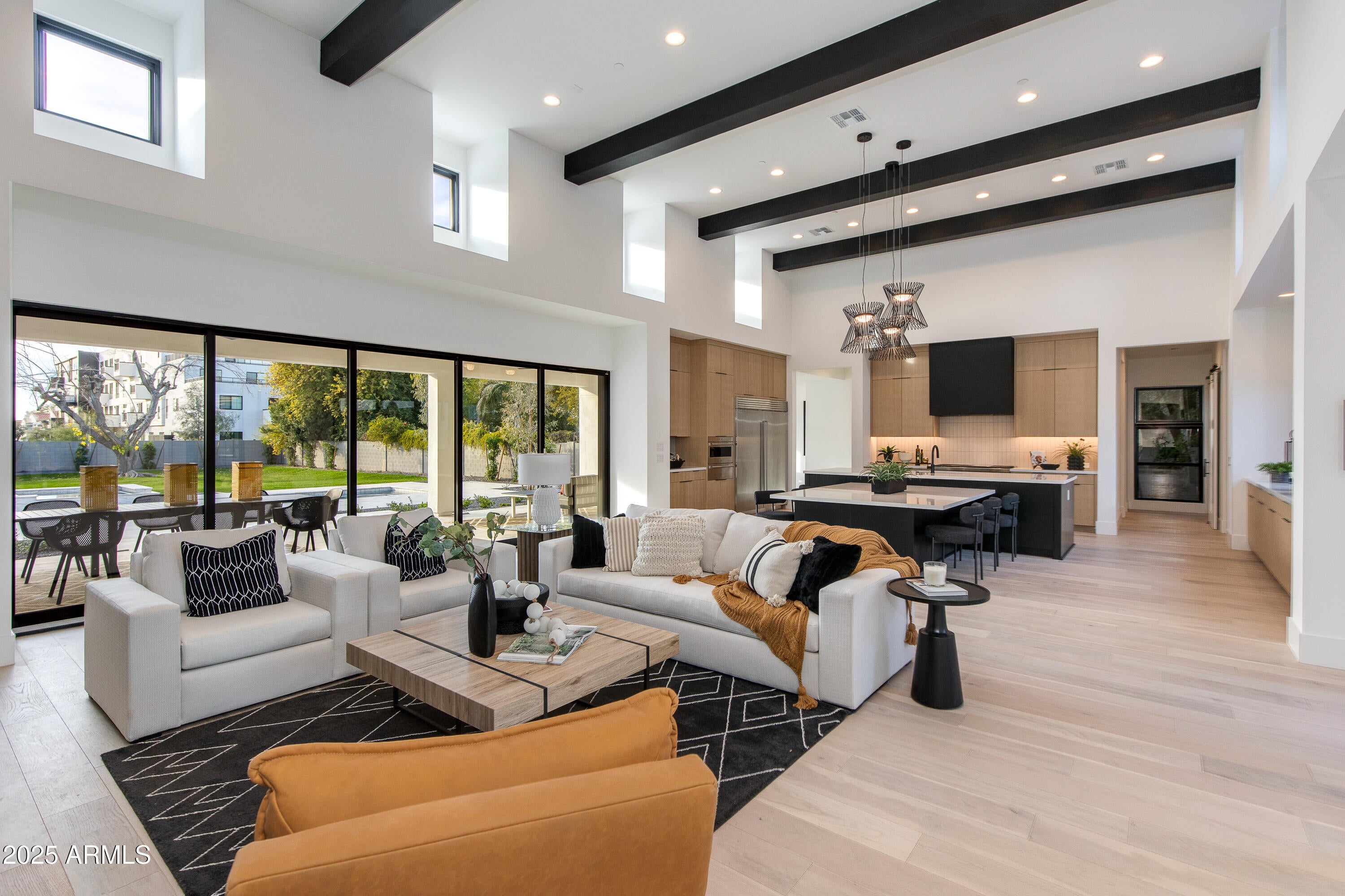 36259 E Sweet Carol Lane
