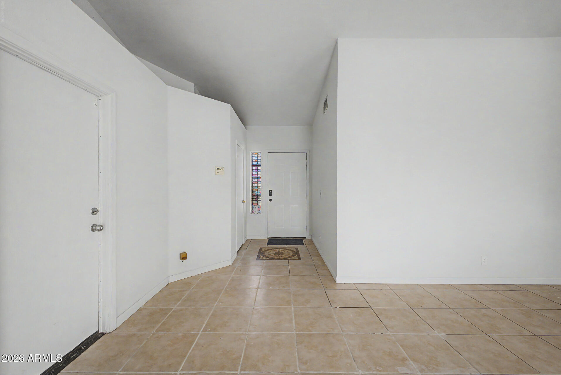 8111 E DES MOINES Street E