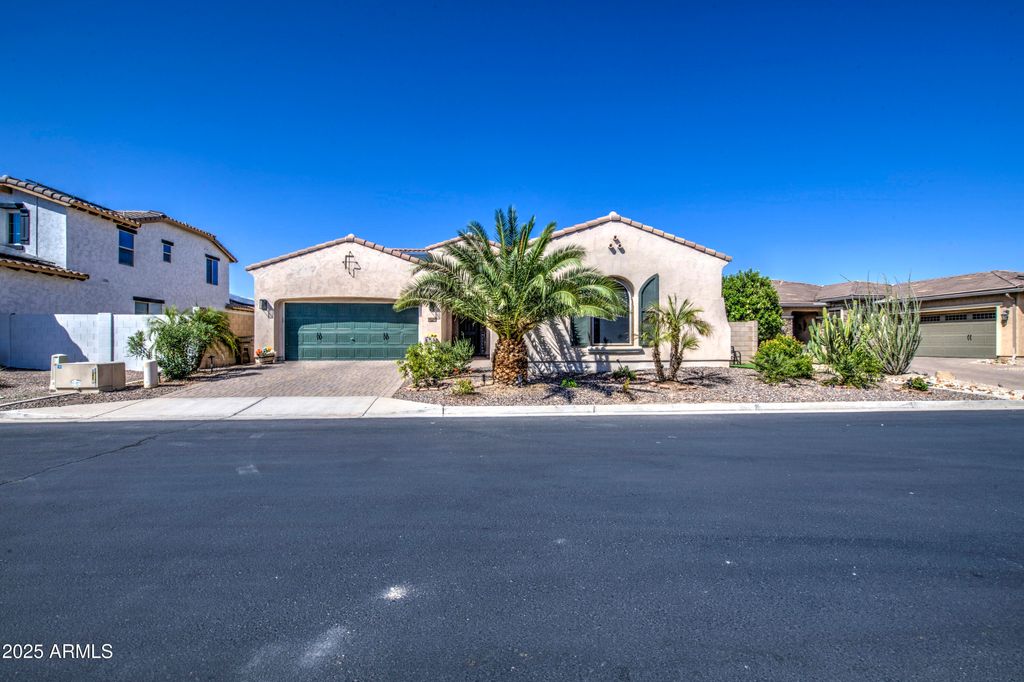 Photo of 14304 W Coronado Road, Goodyear, AZ 85395 (MLS # 6933083)