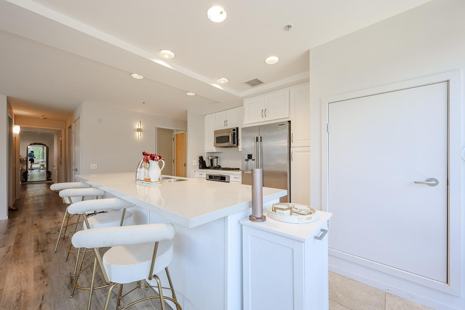 7137 E Rancho Vista Drive 5005