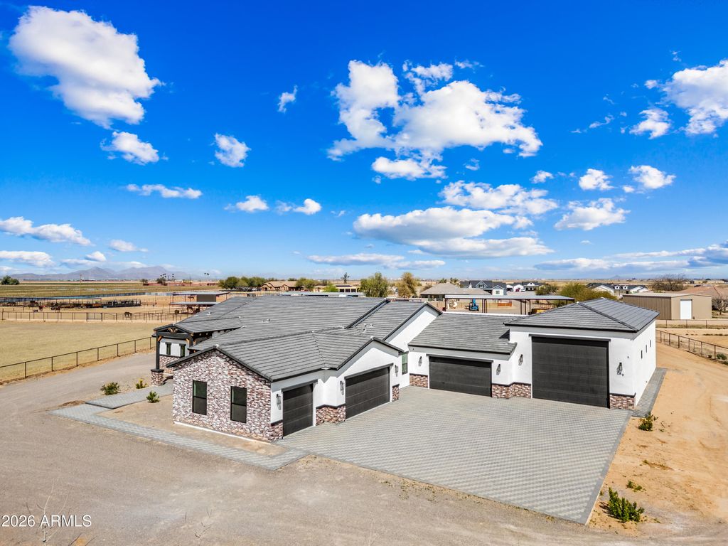 Photo of 569 S May Place, Casa Grande, AZ 85194 (MLS # 6997539)