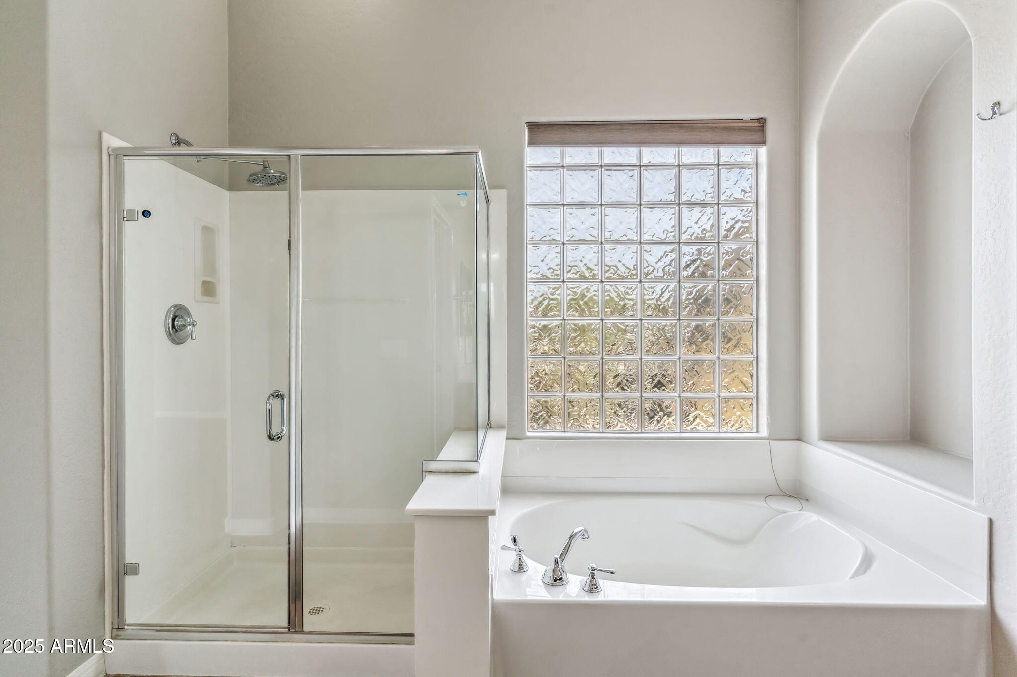 Phoenix, Arizona 85083, United States, 4 Bedrooms Bedrooms, ,3 BathroomsBathrooms,Residential,Pending,102991