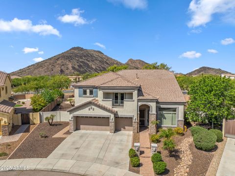5042 W LARIAT Lane Phoenix AZ 85083