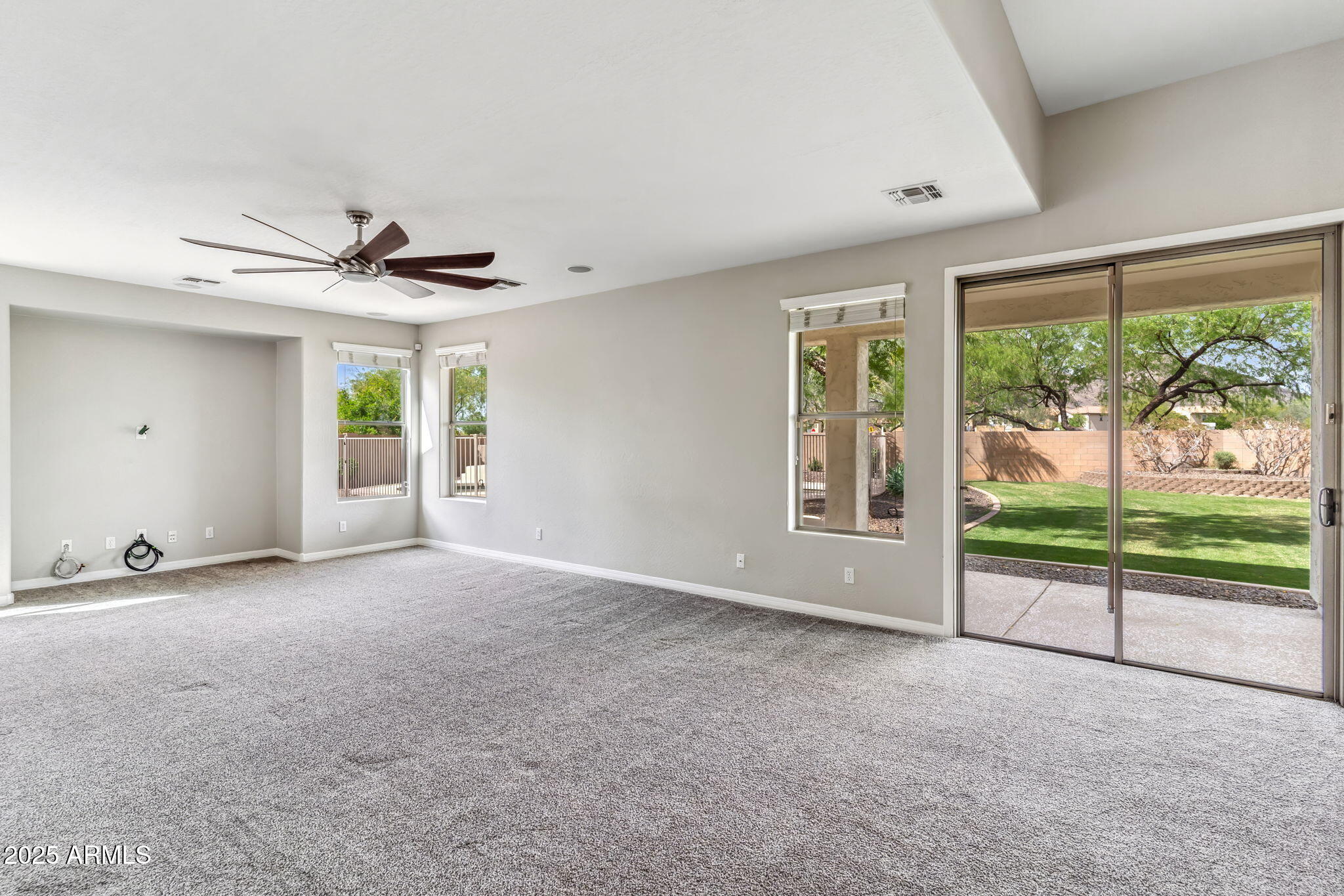 Phoenix, Arizona 85083, United States, 4 Bedrooms Bedrooms, ,3 BathroomsBathrooms,Residential,Pending,102991