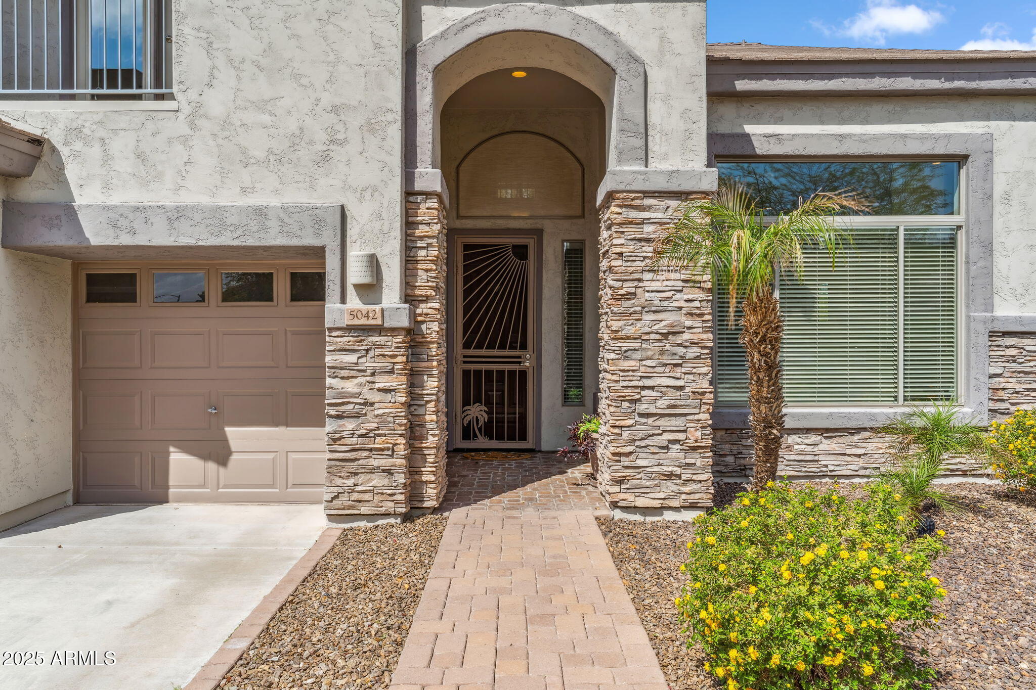 Phoenix, Arizona 85083, United States, 4 Bedrooms Bedrooms, ,3 BathroomsBathrooms,Residential,Pending,102991