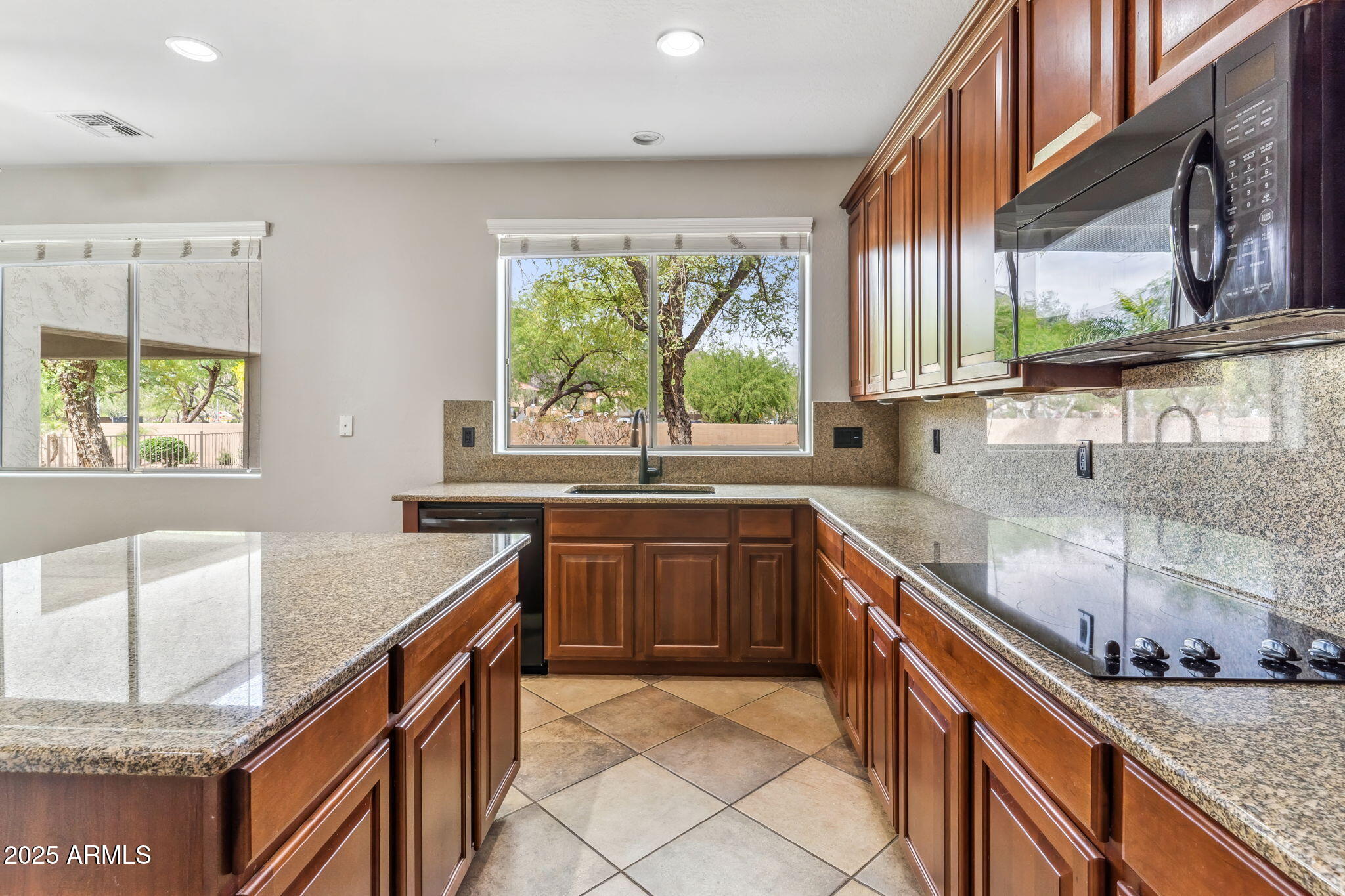 Phoenix, Arizona 85083, United States, 4 Bedrooms Bedrooms, ,3 BathroomsBathrooms,Residential,Pending,102991