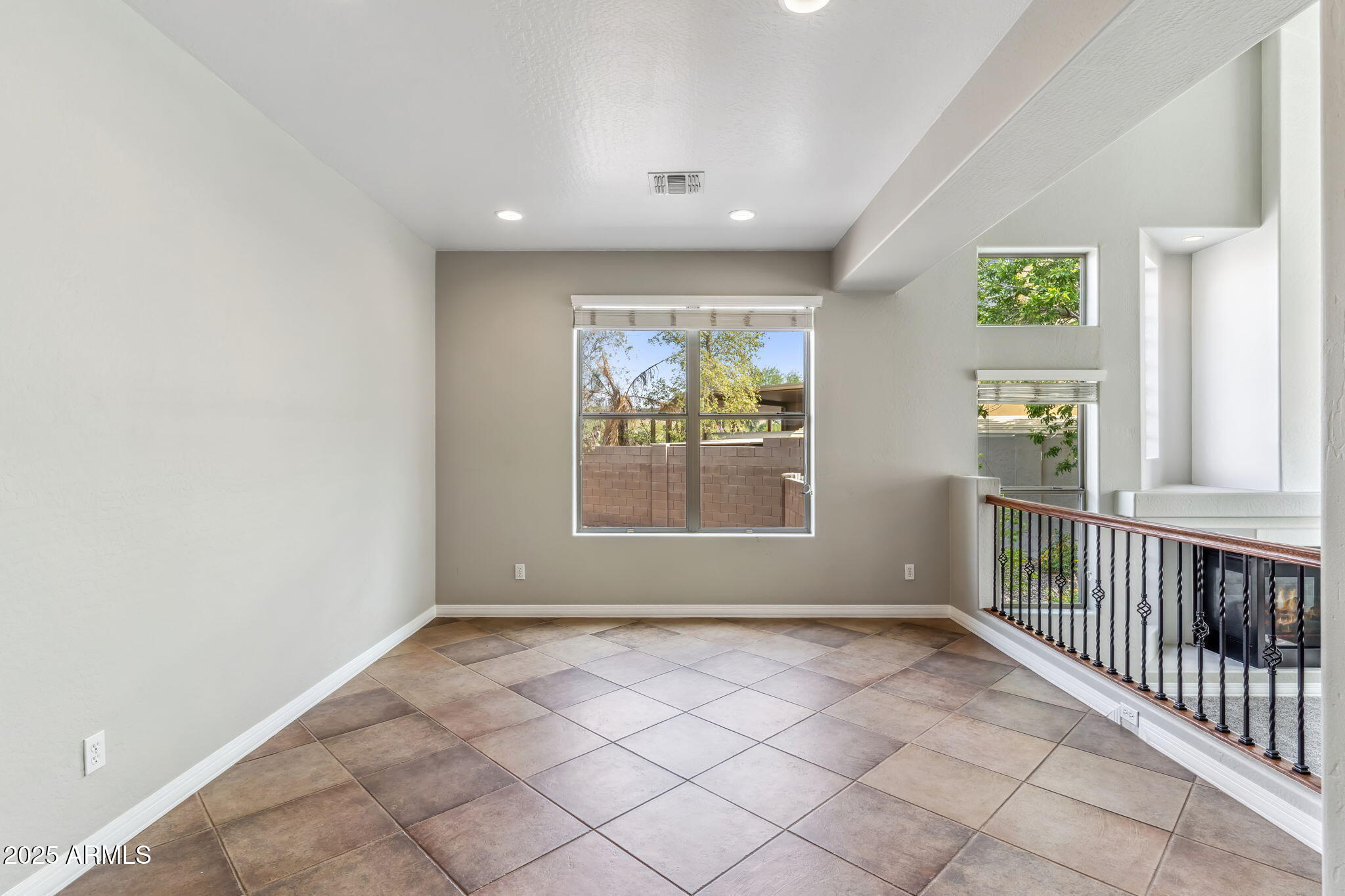 Phoenix, Arizona 85083, United States, 4 Bedrooms Bedrooms, ,3 BathroomsBathrooms,Residential,Pending,102991