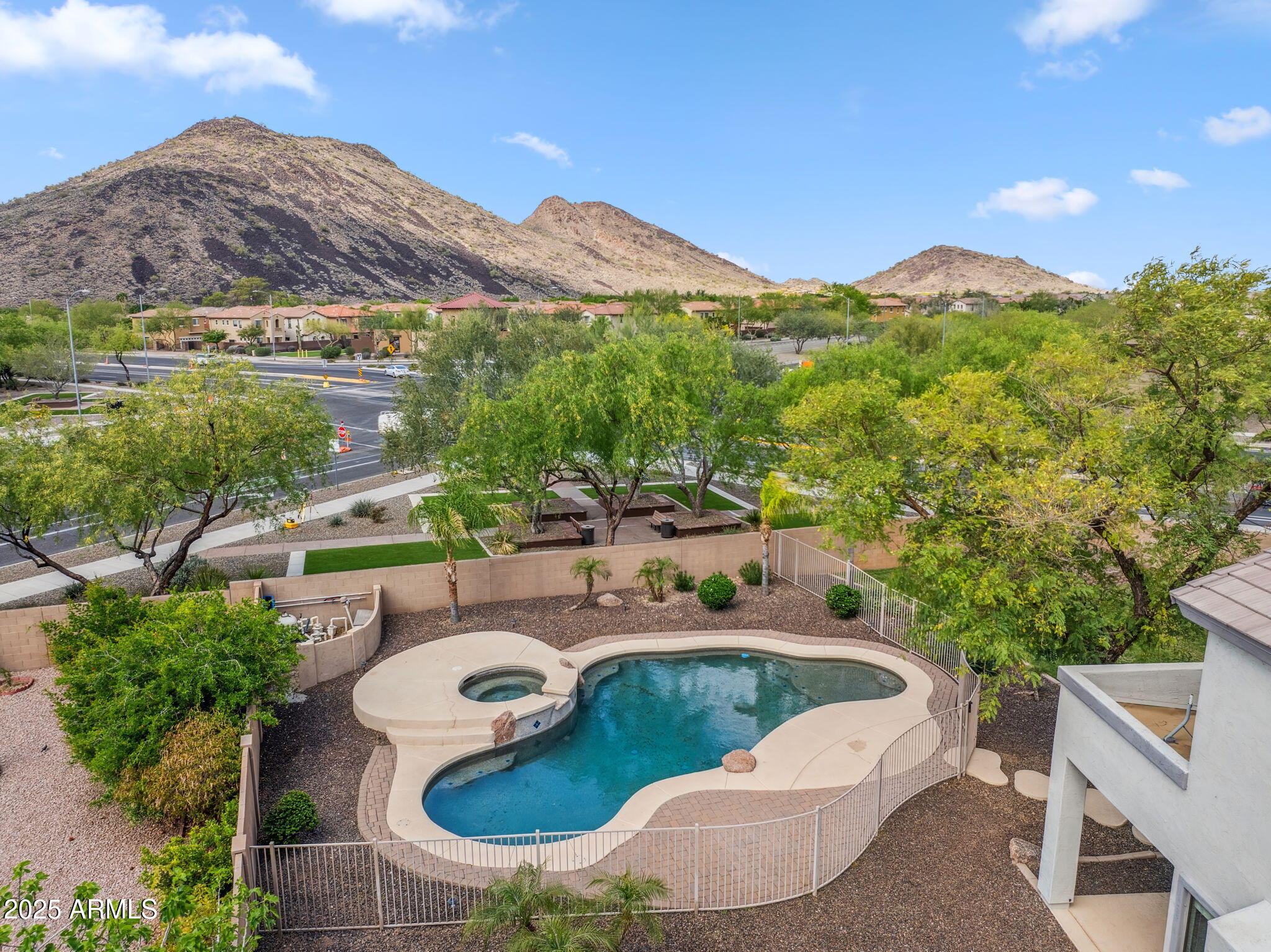 Phoenix, Arizona 85083, United States, 4 Bedrooms Bedrooms, ,3 BathroomsBathrooms,Residential,Pending,102991