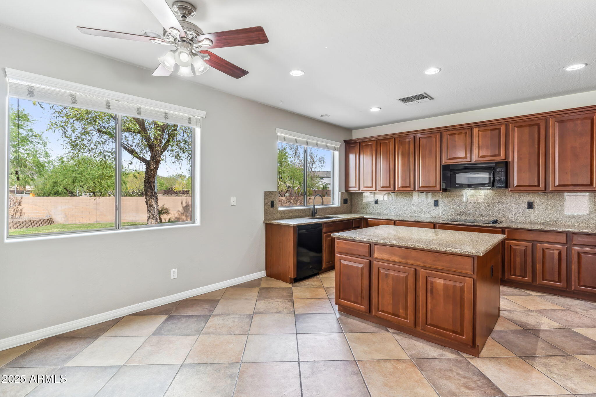 Phoenix, Arizona 85083, United States, 4 Bedrooms Bedrooms, ,3 BathroomsBathrooms,Residential,Pending,102991