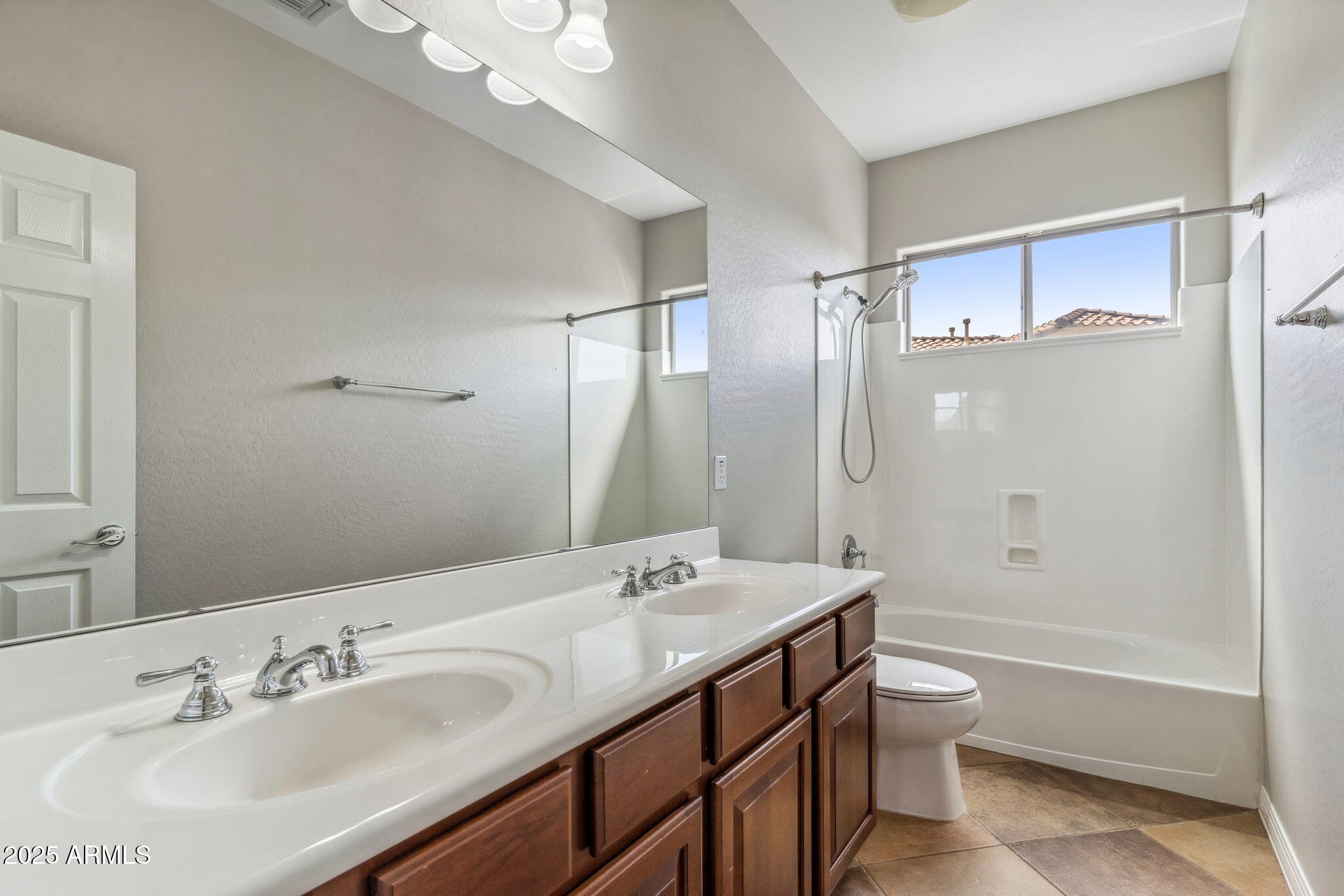 Phoenix, Arizona 85083, United States, 4 Bedrooms Bedrooms, ,3 BathroomsBathrooms,Residential,Pending,102991