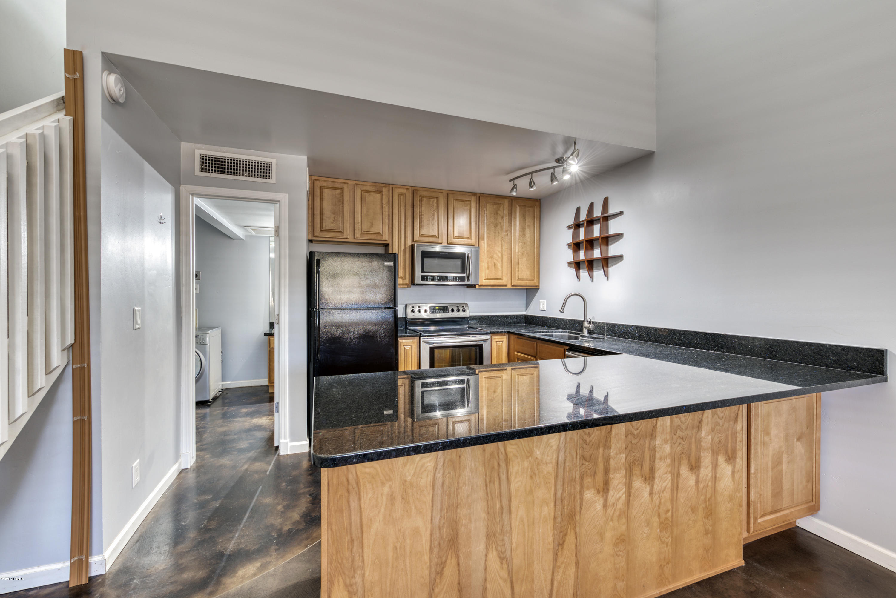 8055 E Thomas Road Unit D109