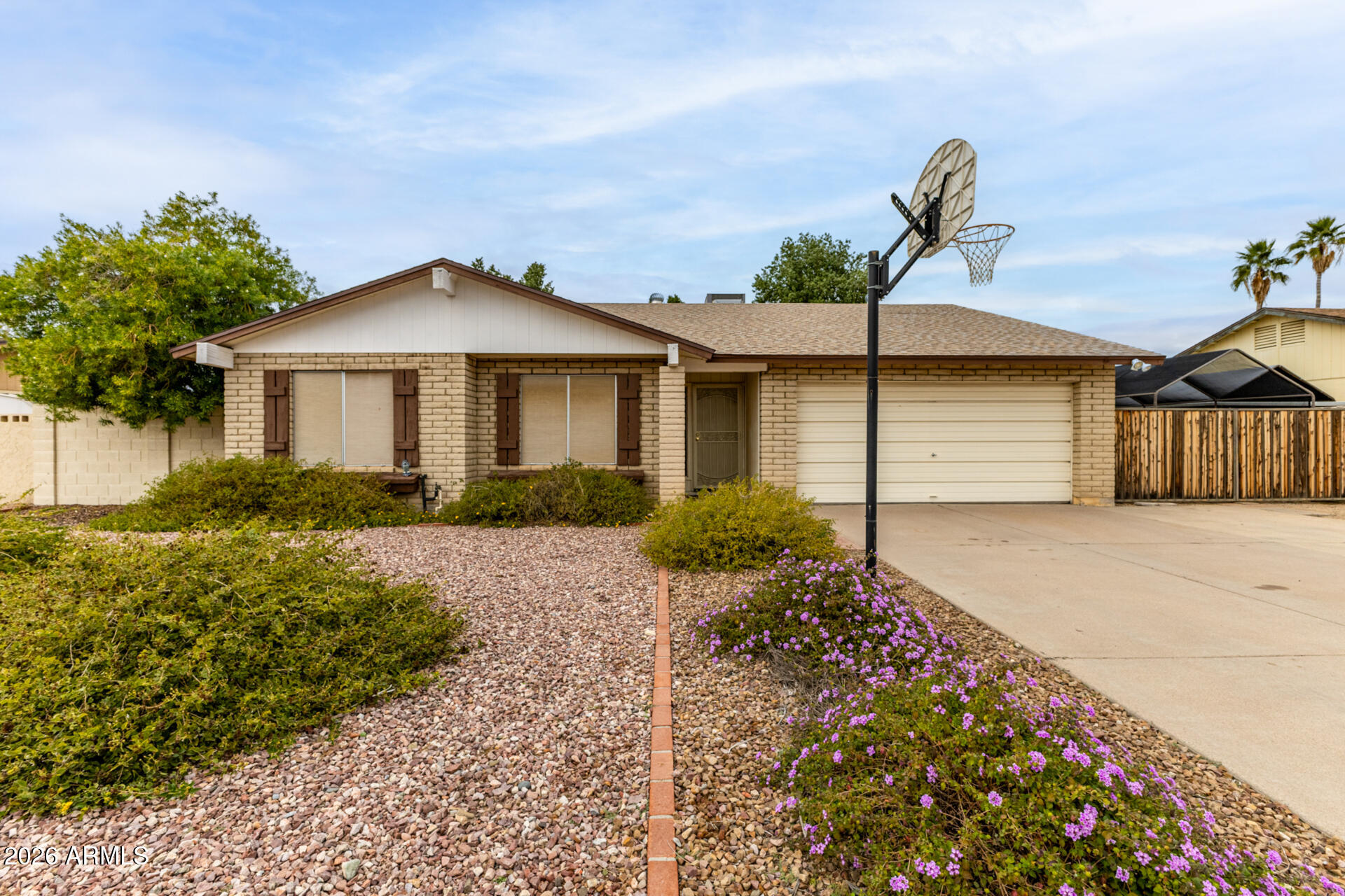 3820 W WOODRIDGE Drive