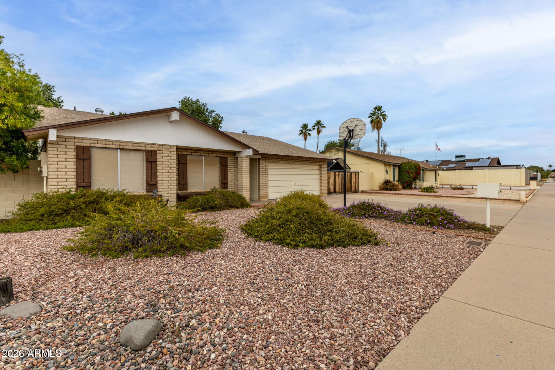 3820 W WOODRIDGE Drive