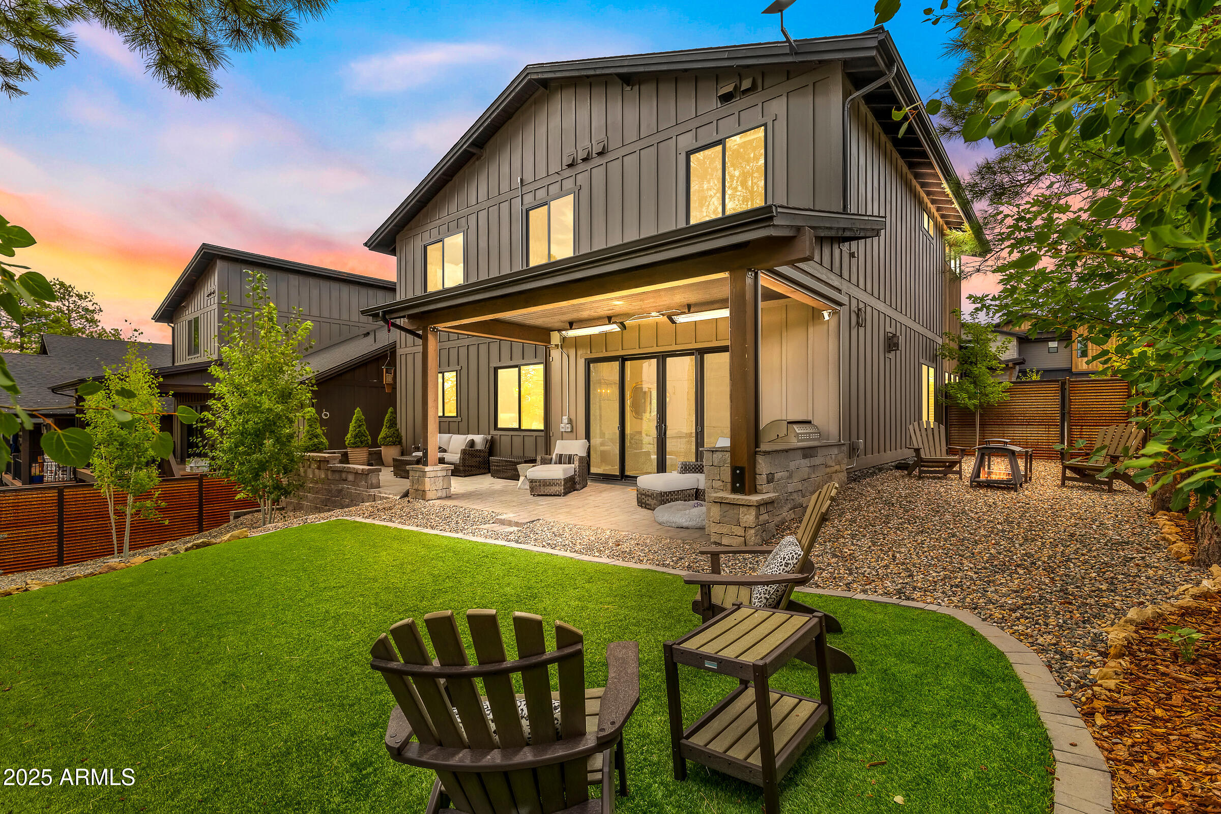 1810 E Magnolia Drive