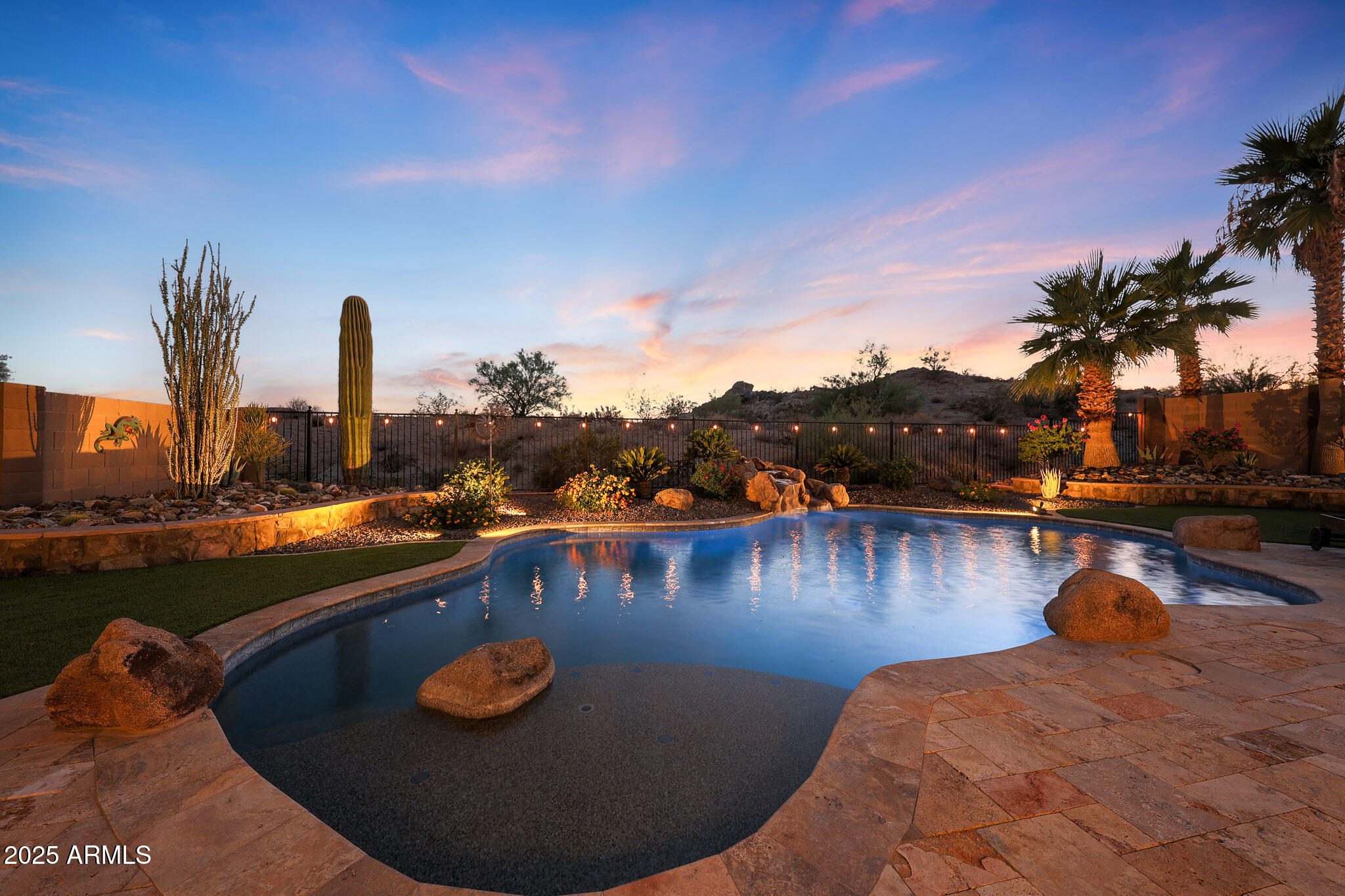 18261 W THISTLE LANDING Drive