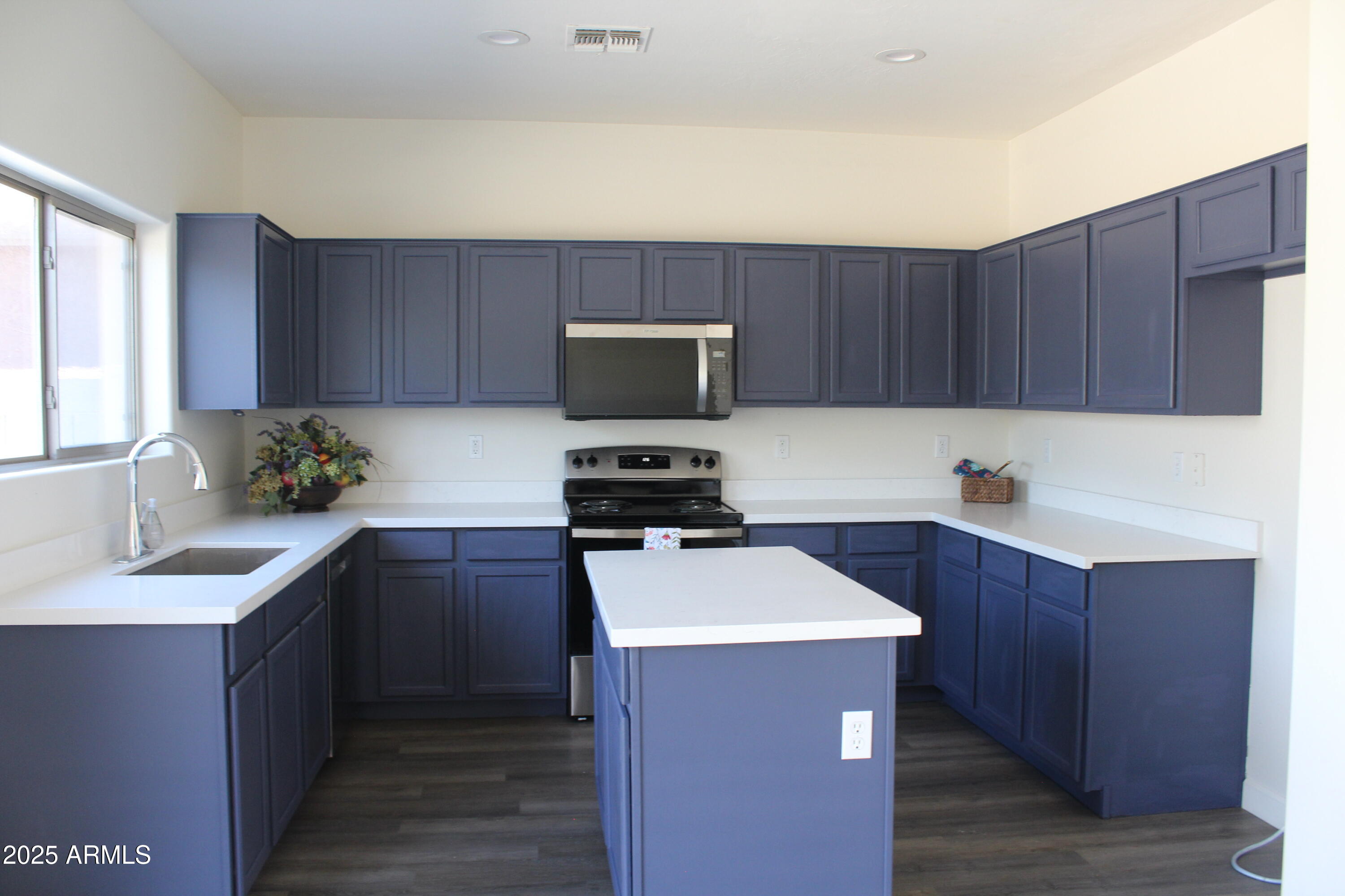 56 W DESERT VISTA Trail