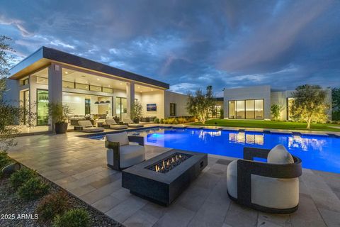 Photo of 5441 E Via Buena Vista, Paradise Valley, AZ 85253 (MLS # 6970548)