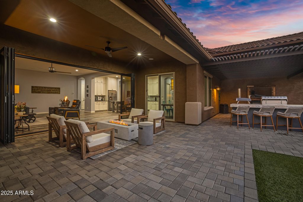 Photo of 21978 E Aspen Valley Drive, Queen Creek, AZ 85142 (MLS # 6951900)