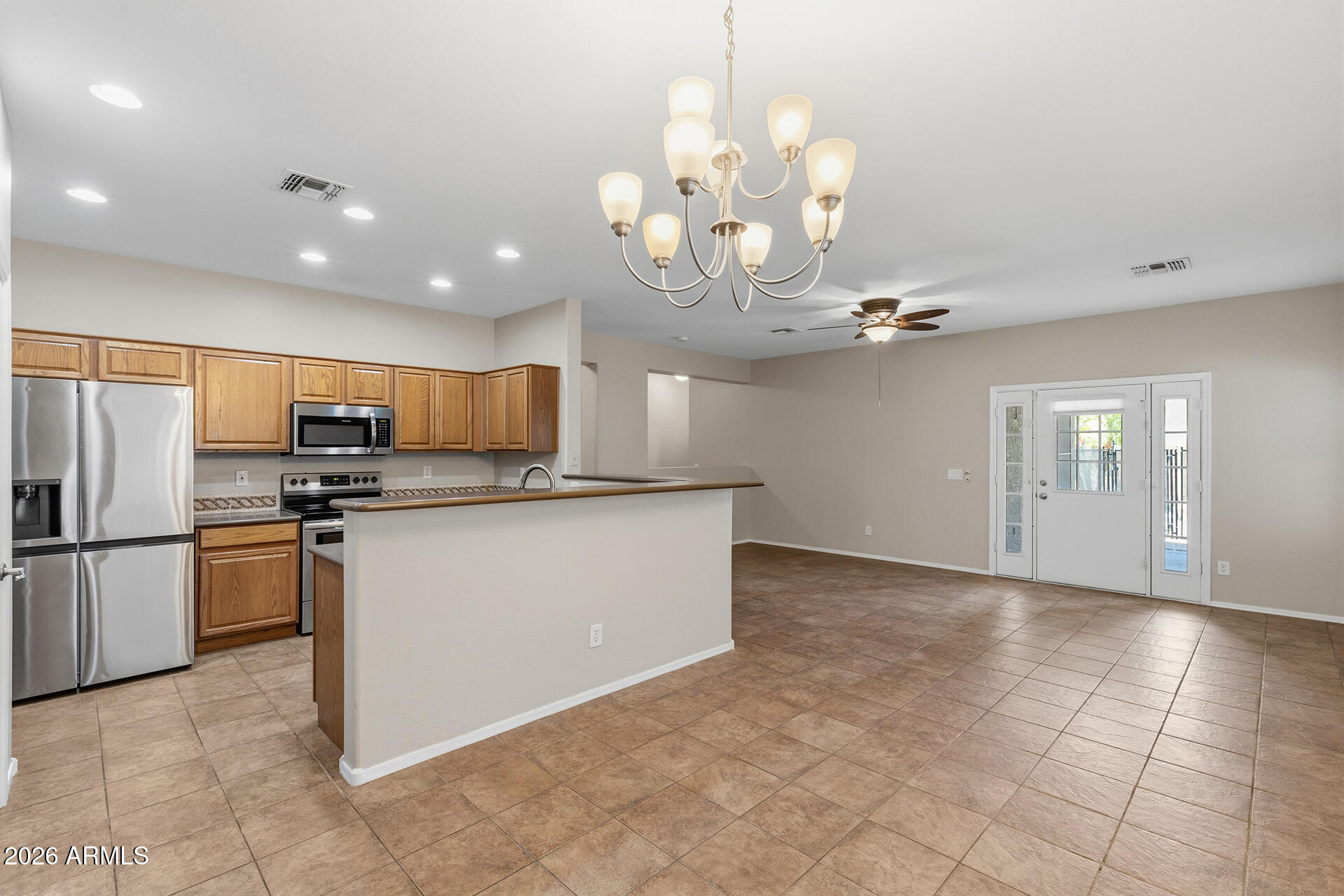1238 W DESERT BASIN Drive