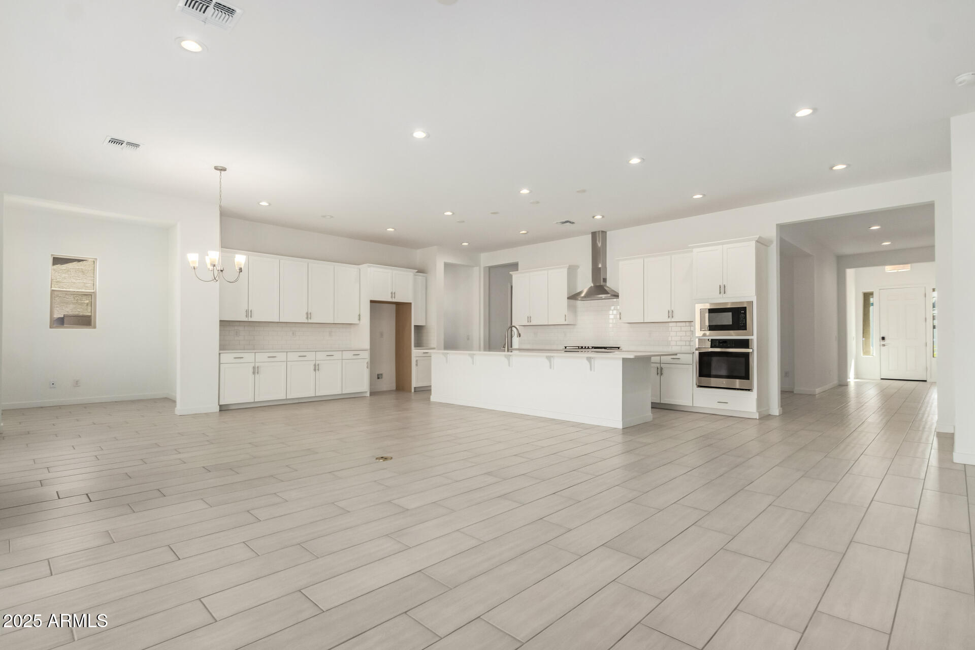 20250 W MONTEREY Way