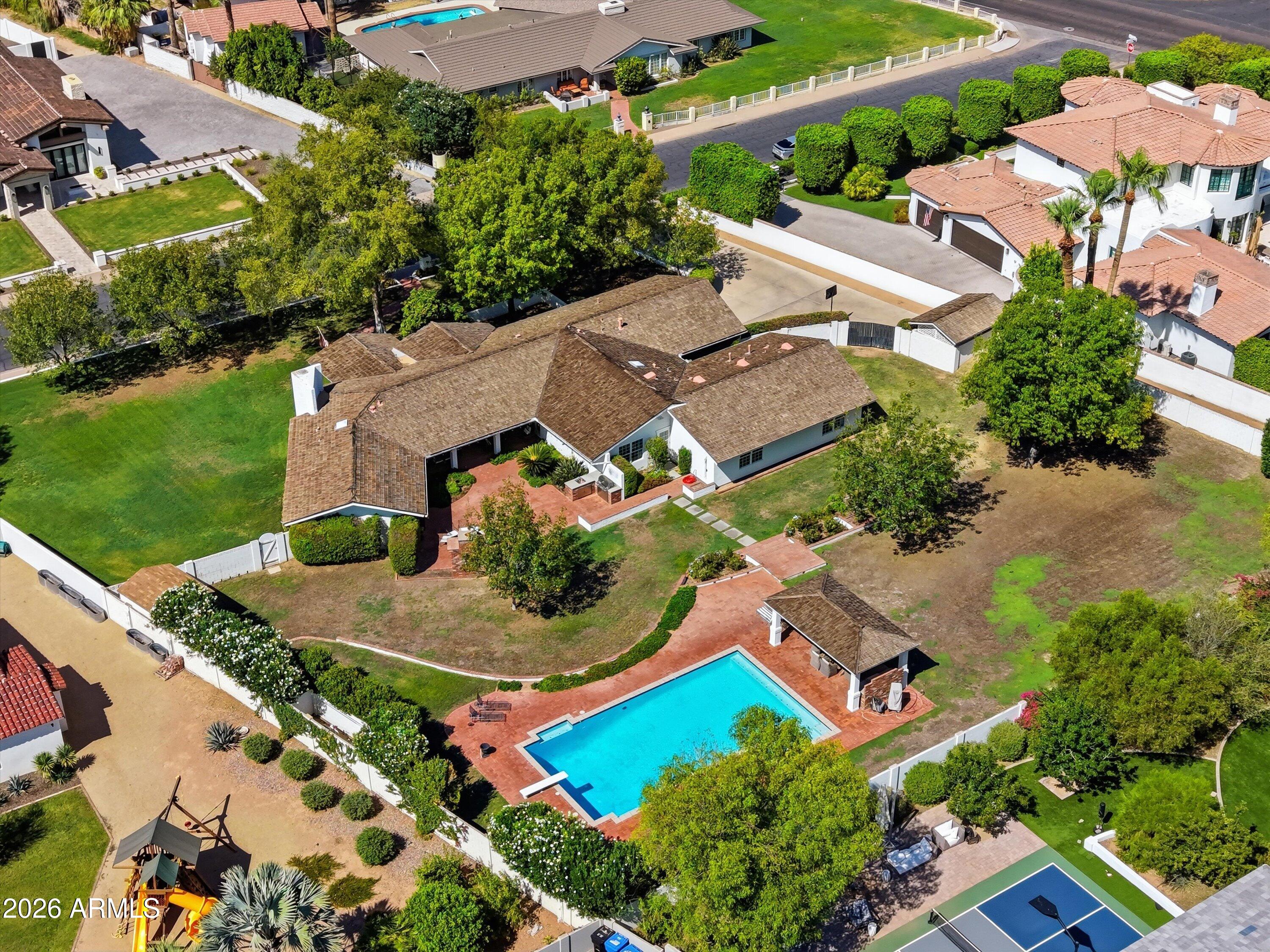 4920 E CALLE DEL MEDIO --